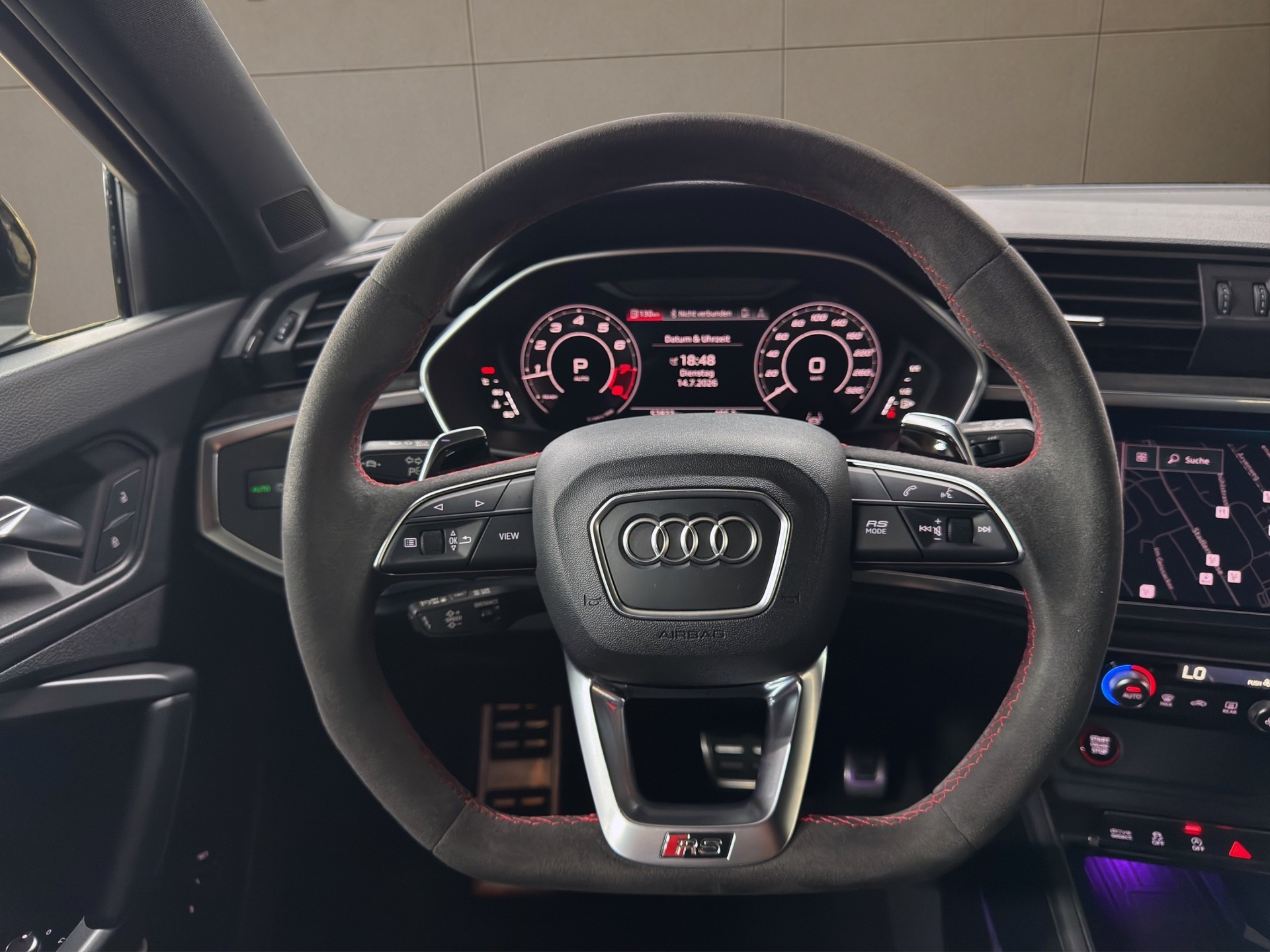 AUDI RS Q3 Sportback quattro S tronic-image-17