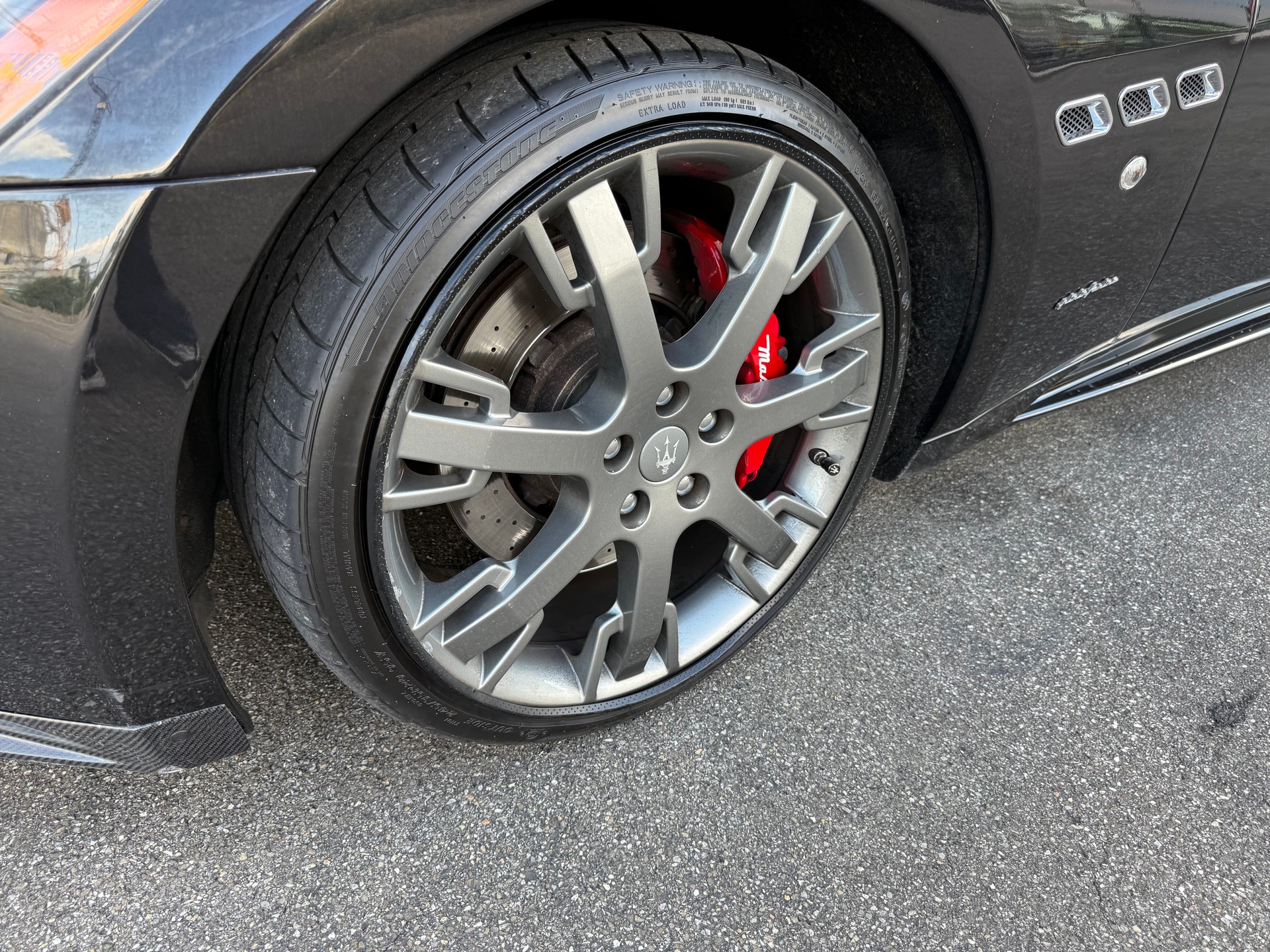 MASERATI GranTurismo S MC Sportline-image-8