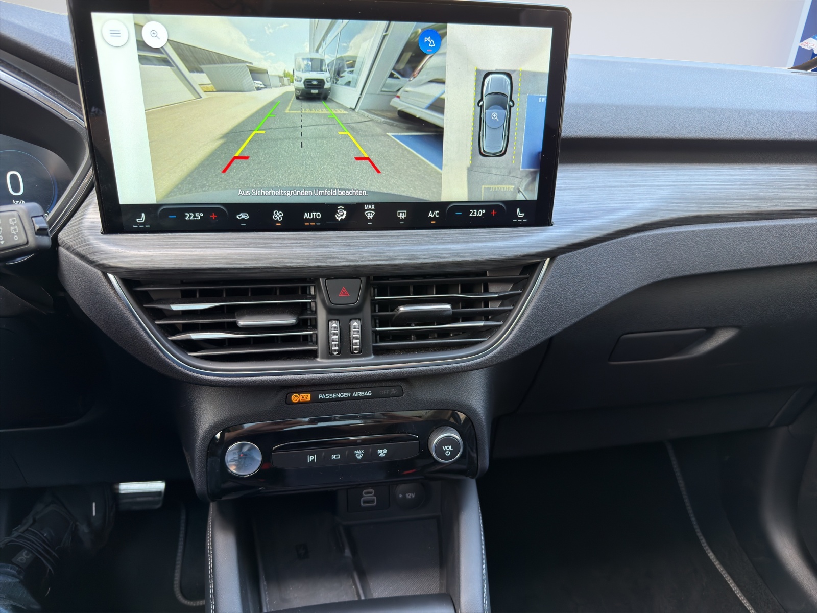 FORD Kuga 2.5 Hybrid Active X 4x4-image-13