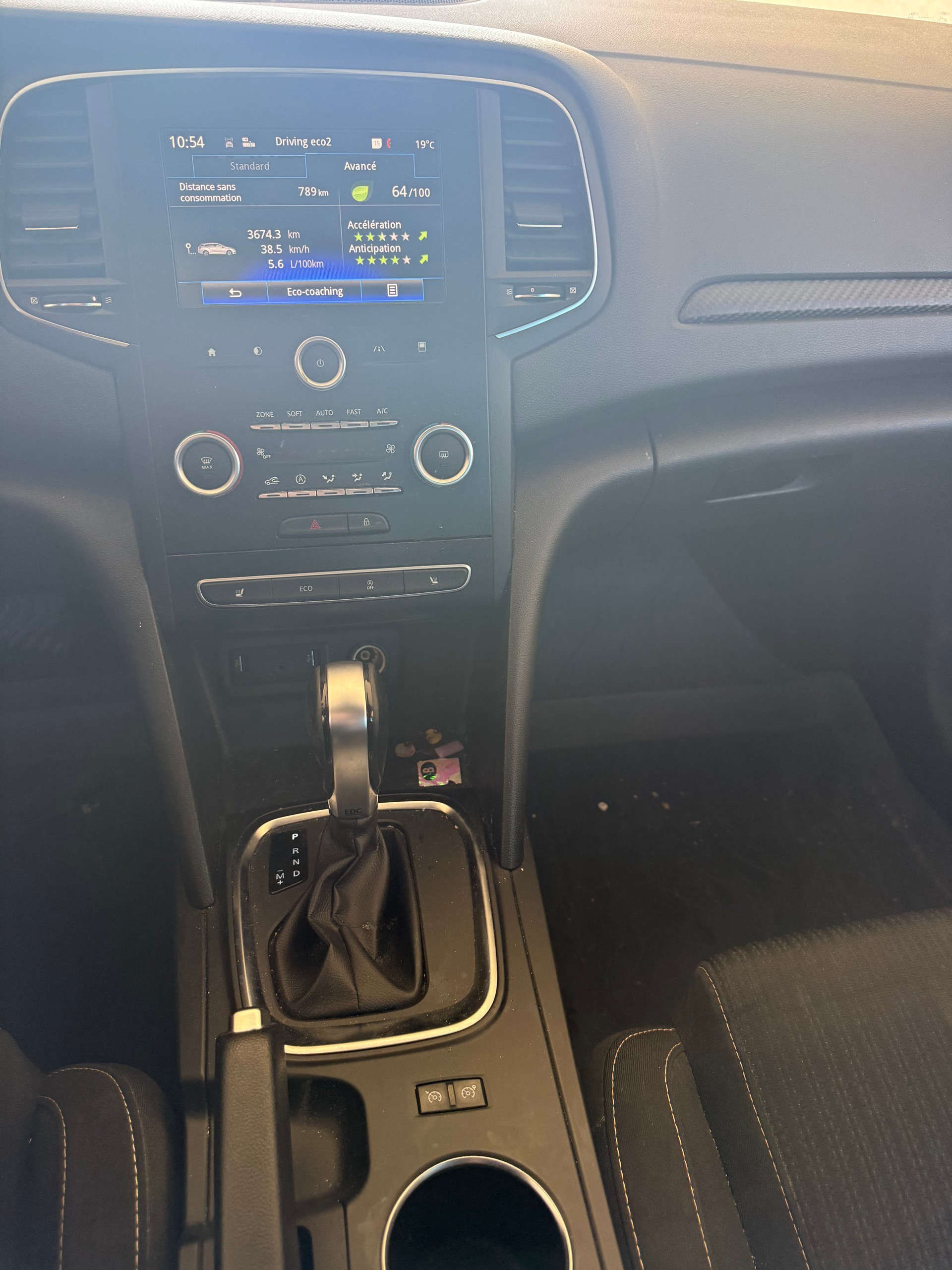 RENAULT Mégane Grandtour 1.5 dCi GT Line EDC-image-12