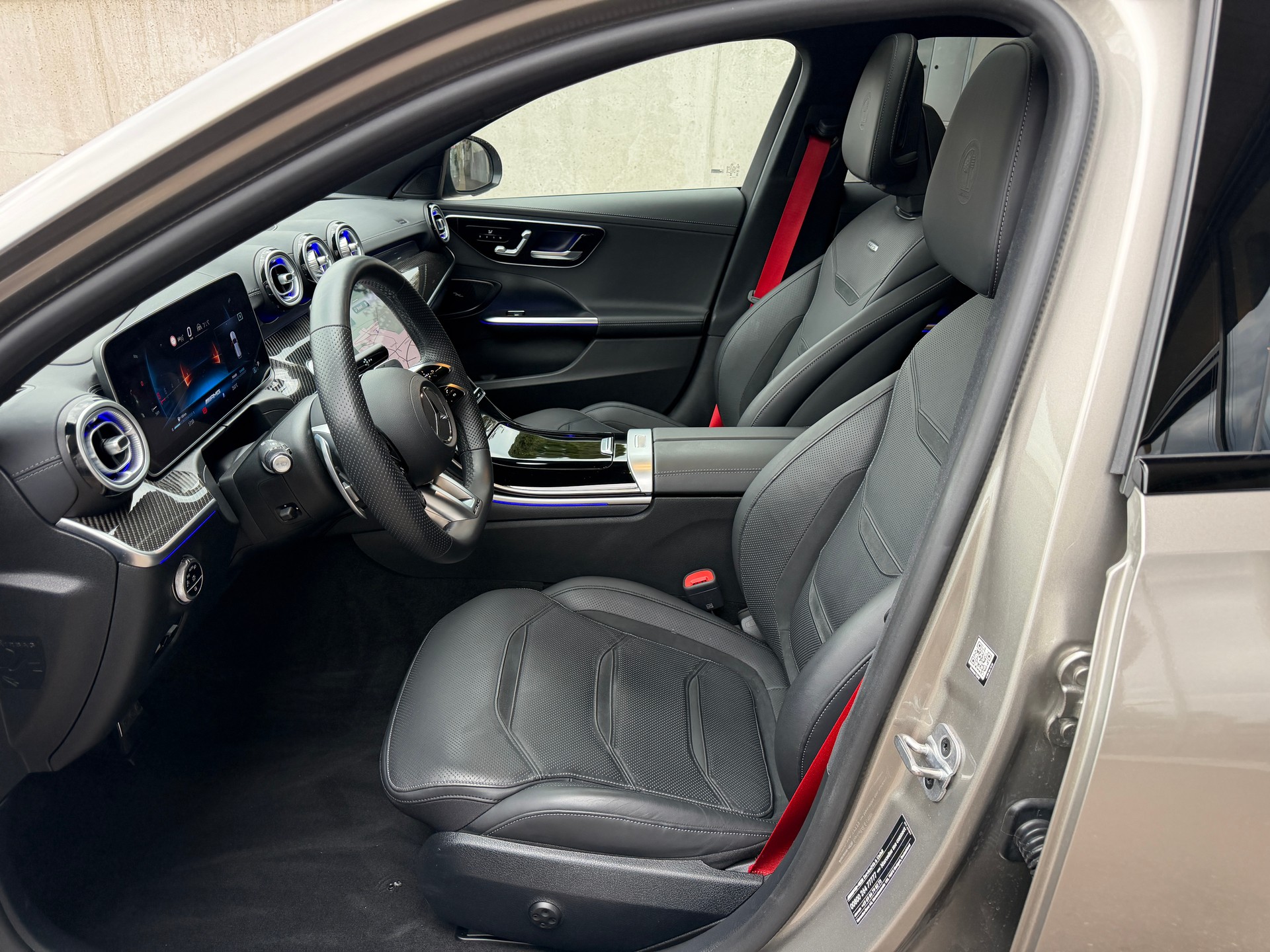 MERCEDES-BENZ C 43 T AMG 4Matic-image-9