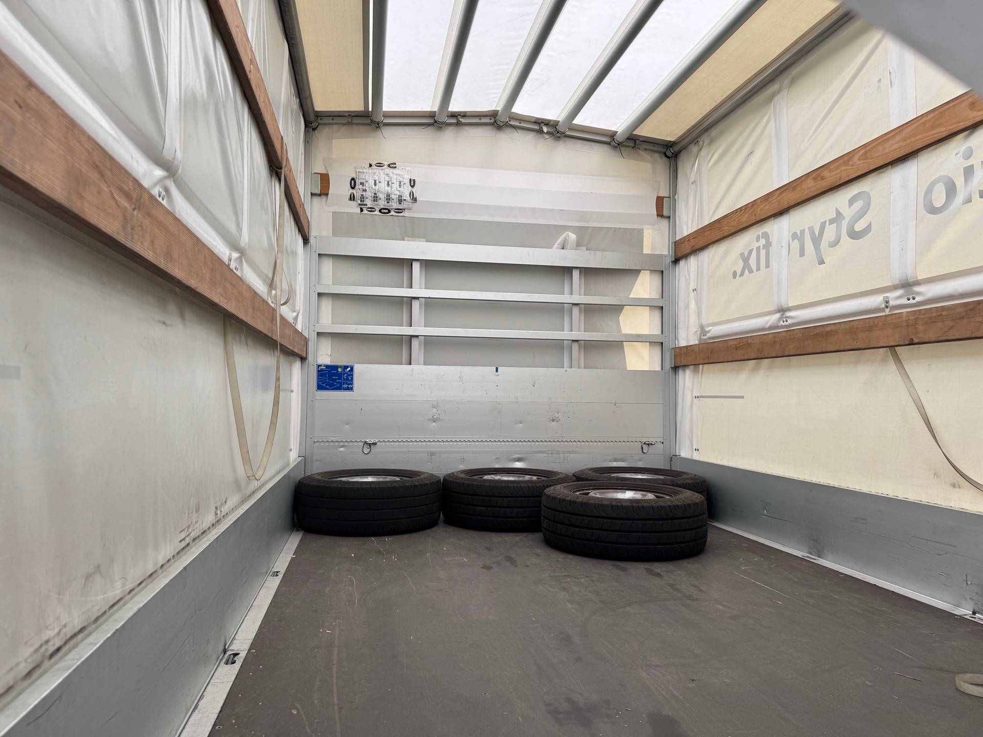 MERCEDES-BENZ Sprinter 319 CDI Pitsche mit Verdeck Standard-image-6