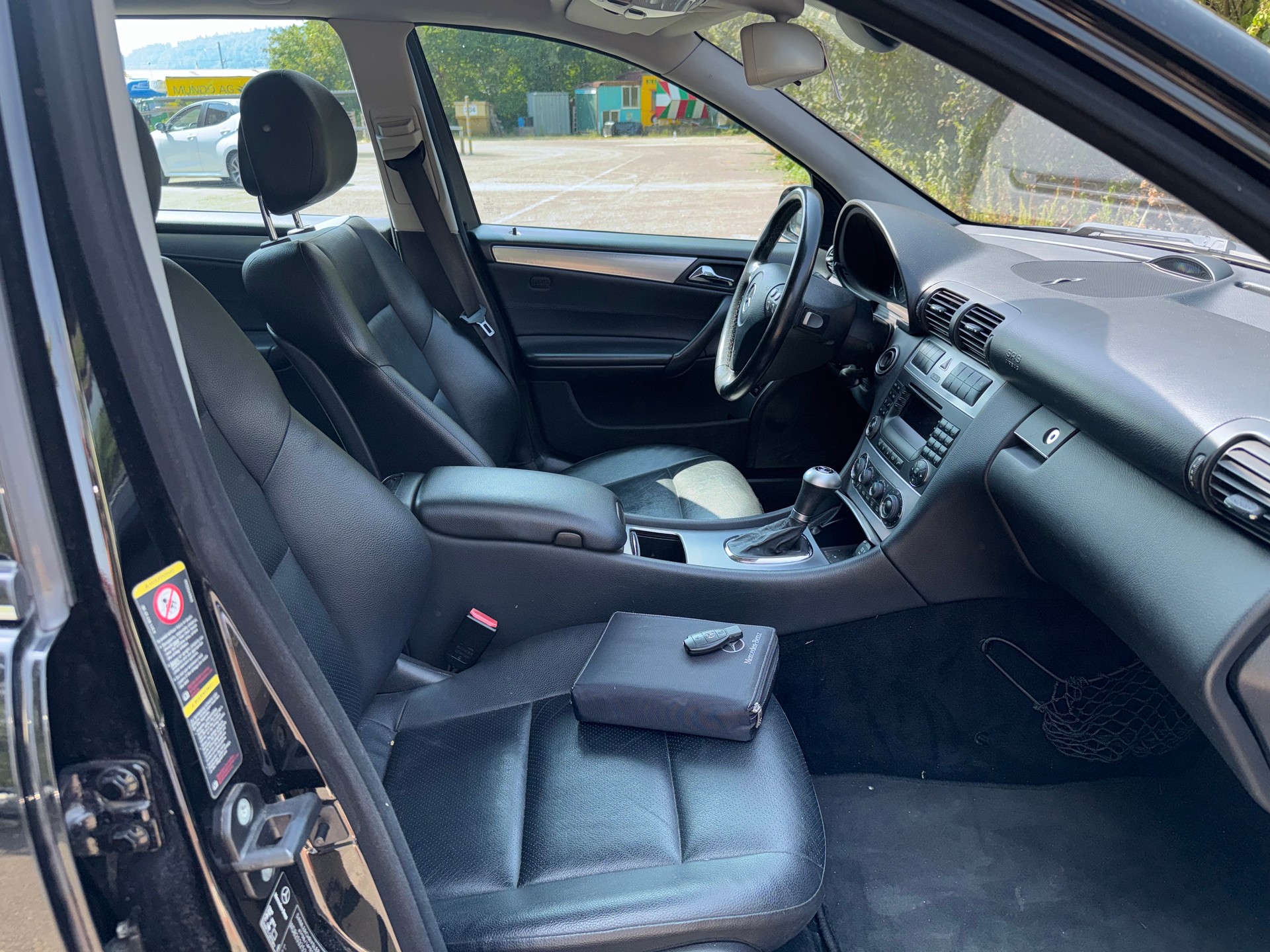 MERCEDES-BENZ C 230 Elégance Sport Edition-image-10