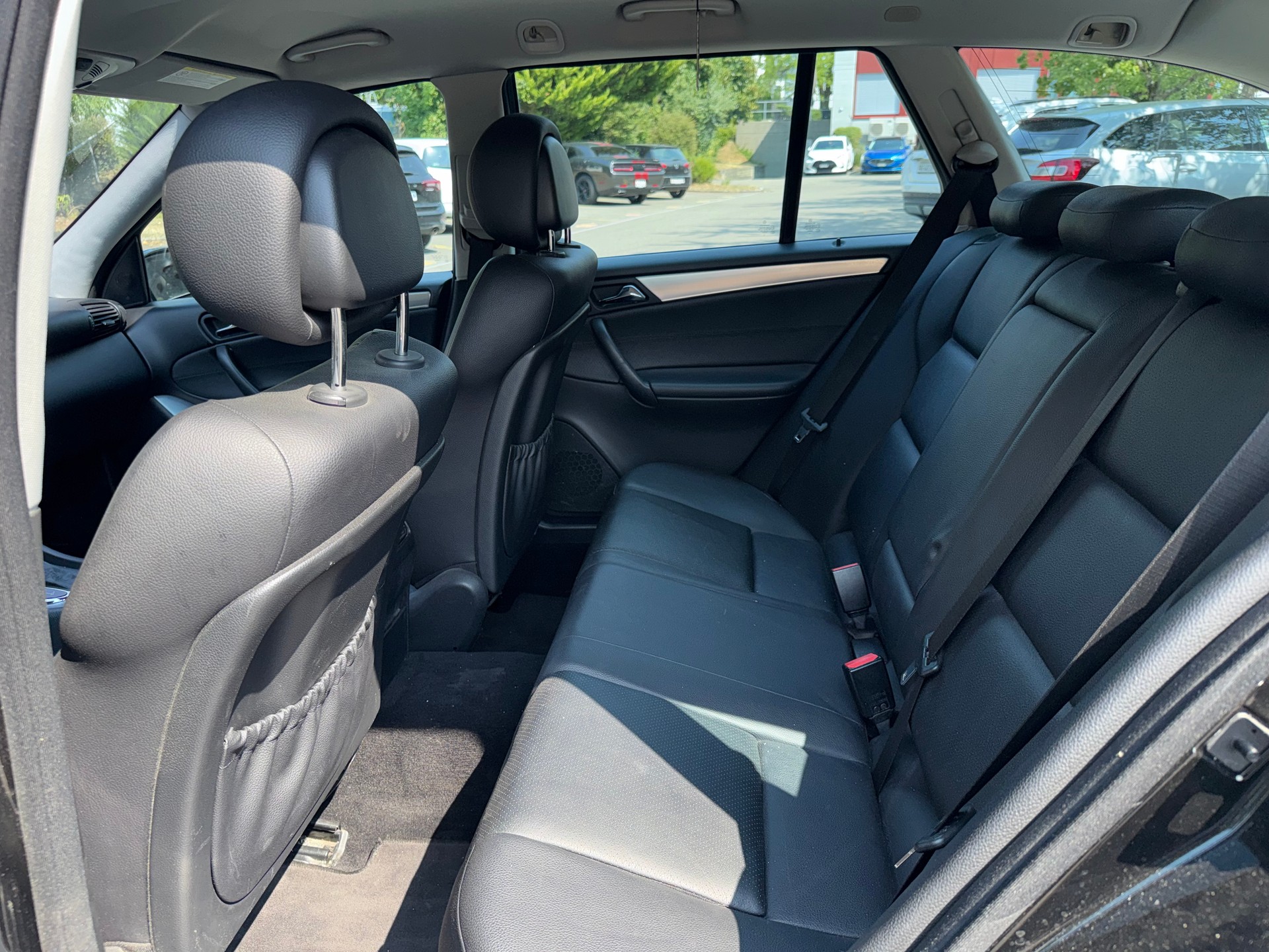 MERCEDES-BENZ C 230 Elégance Sport Edition-image-9