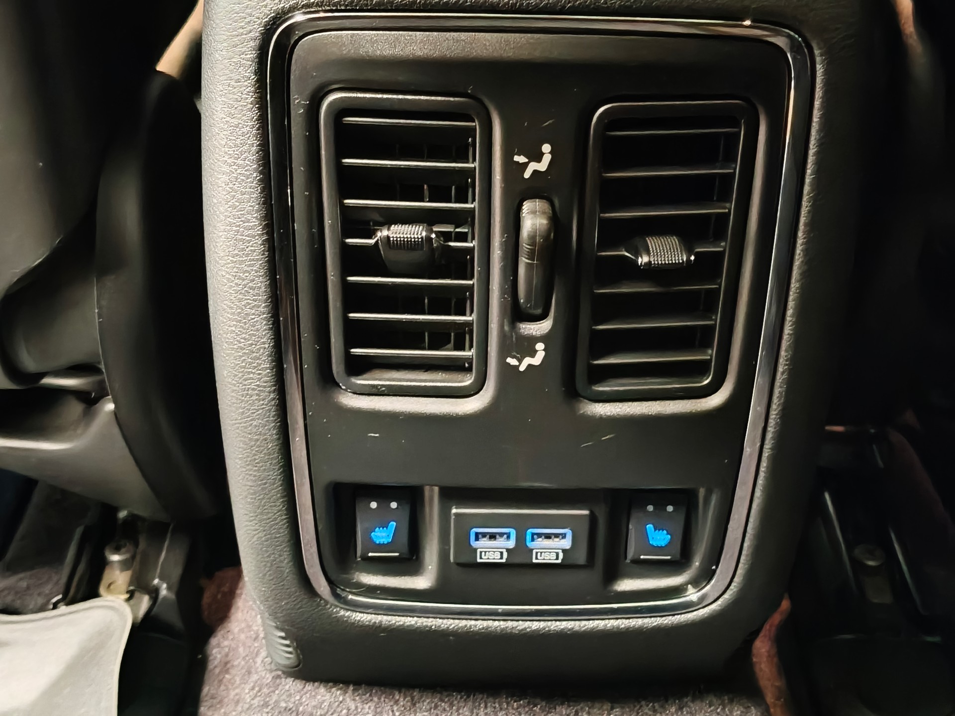 JEEP Grand Cherokee 3.0 CRD Limited Automatic-image-23