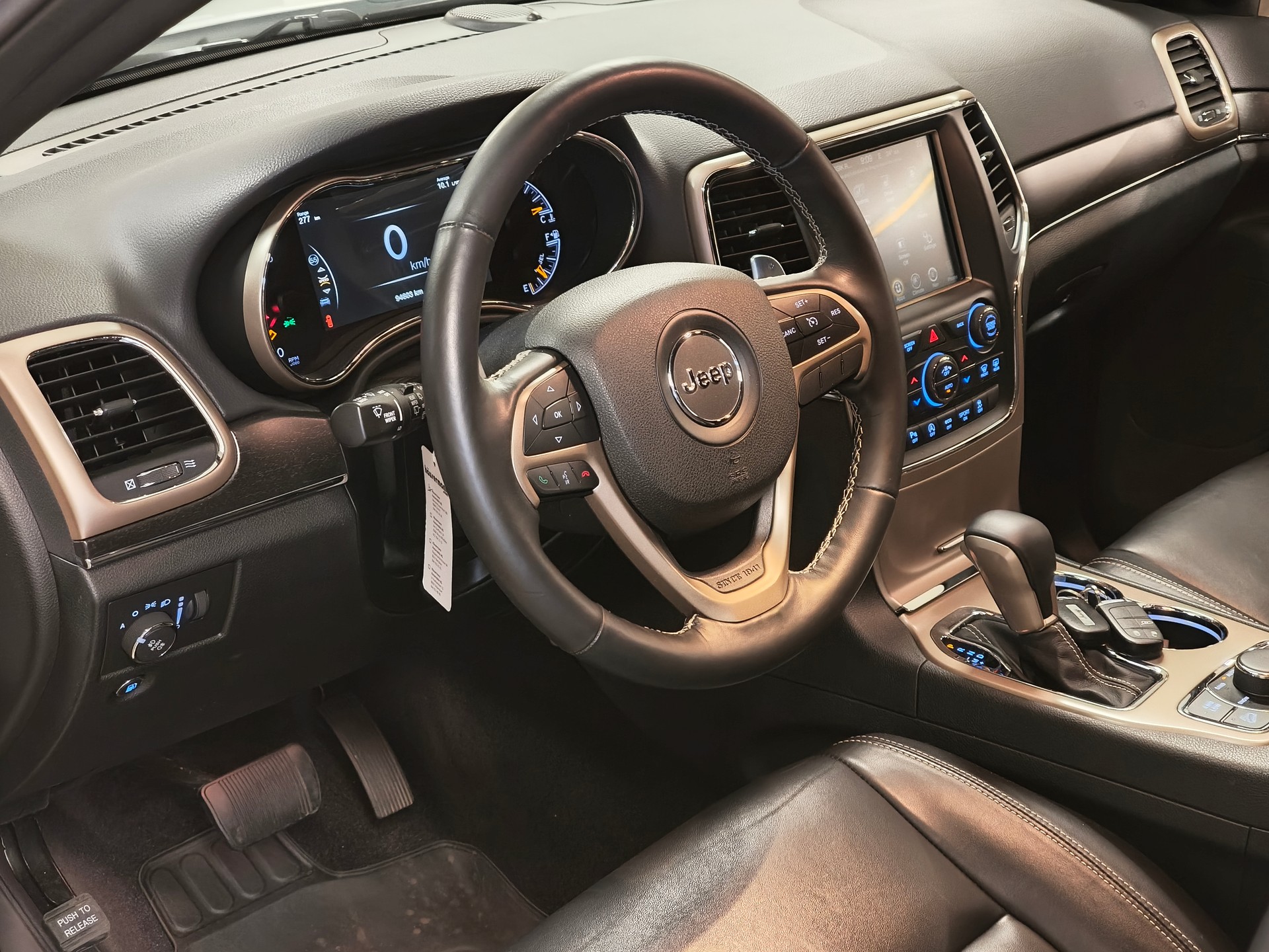 JEEP Grand Cherokee 3.0 CRD Limited Automatic-image-15