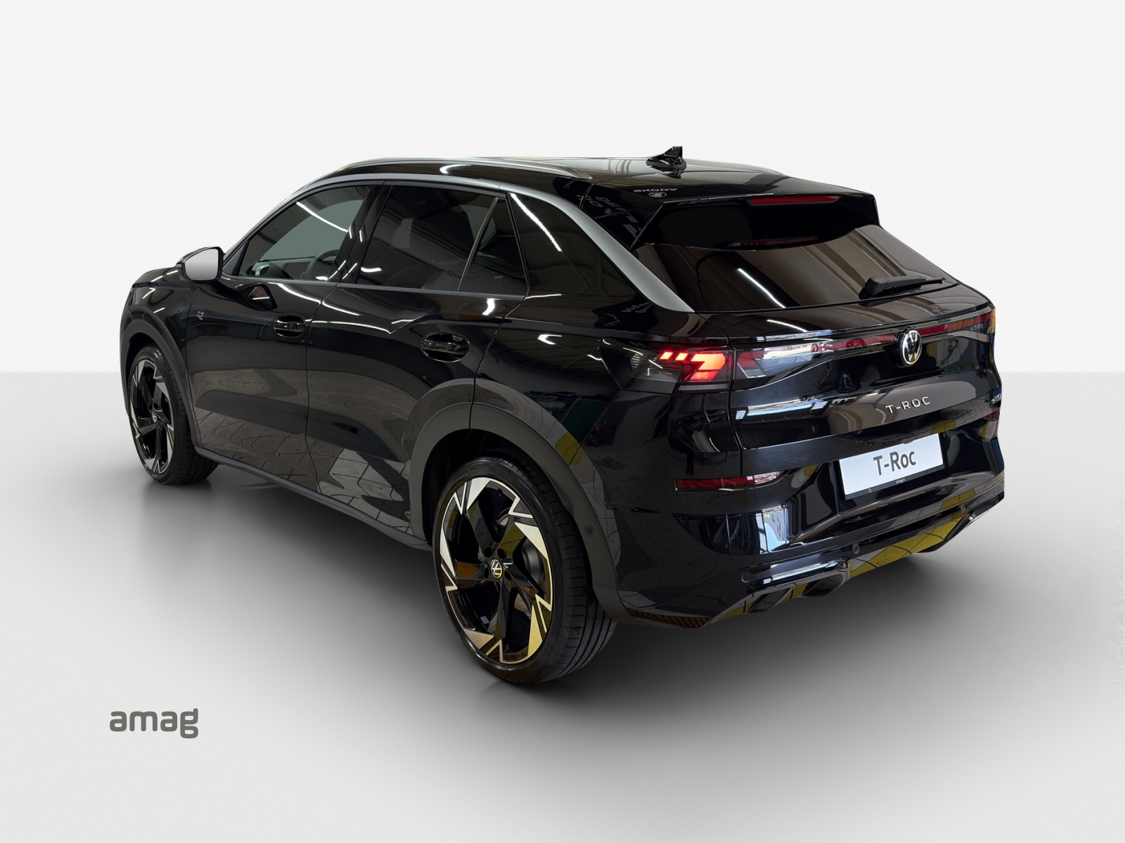 VW T-Roc 1.5 eTSI mHEV R-Line DSG-image-2