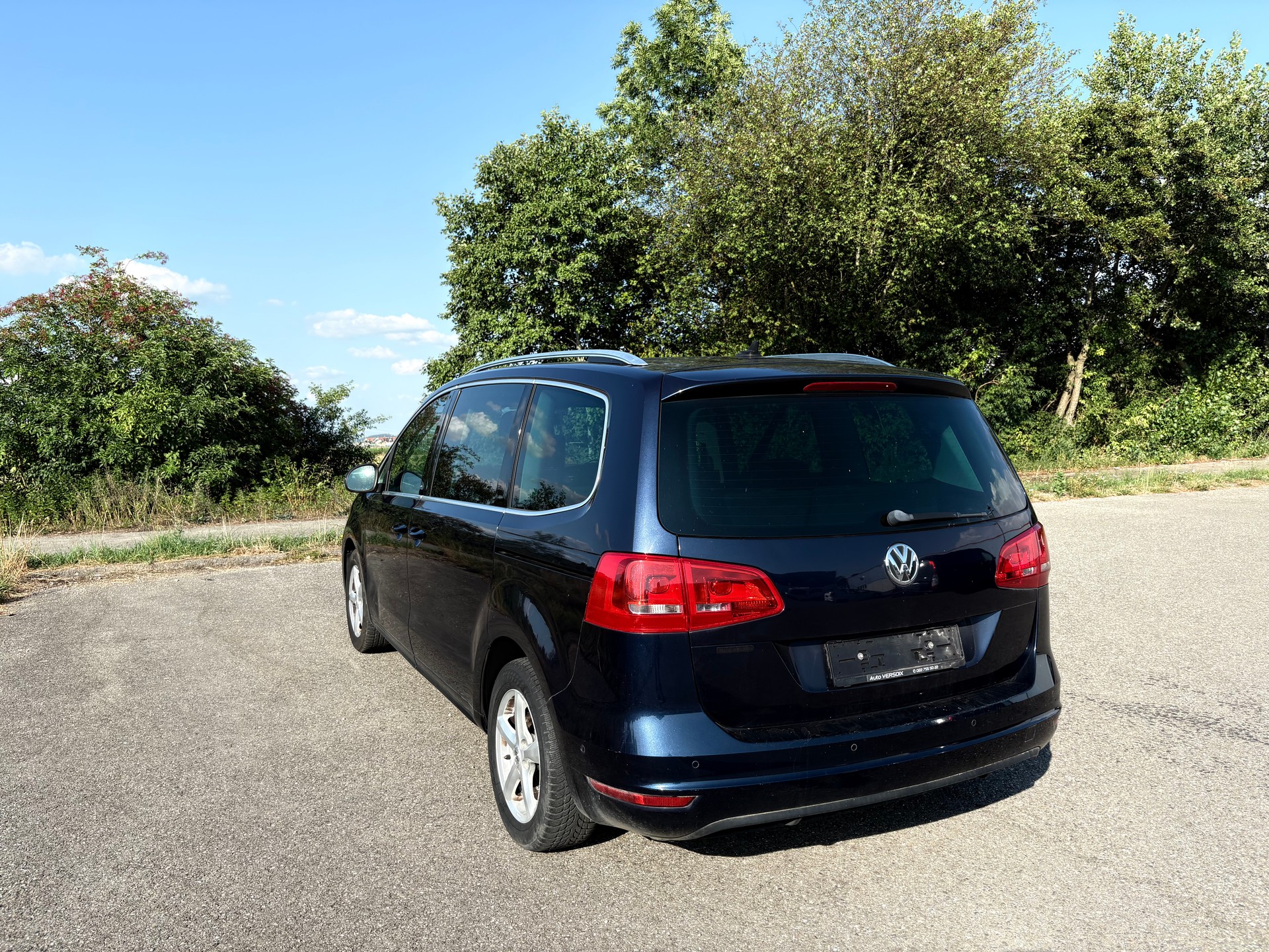 VW Sharan 2.0 TDI BMT Comfortline DSG-image-7