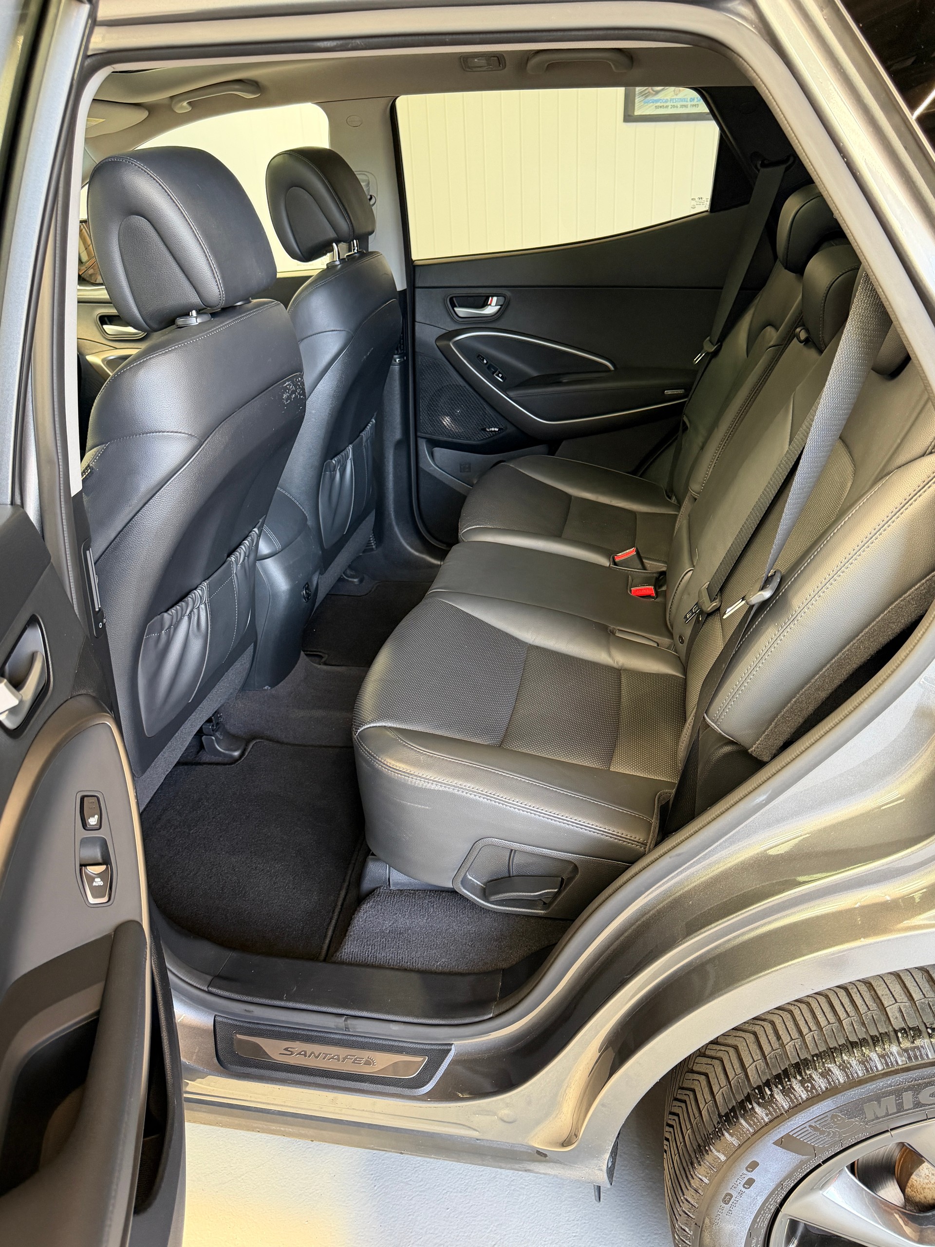 HYUNDAI Santa Fe 2.2 CRDI 4WD Automatic, frisch ab MFK und Service, top gepflegt-image-11