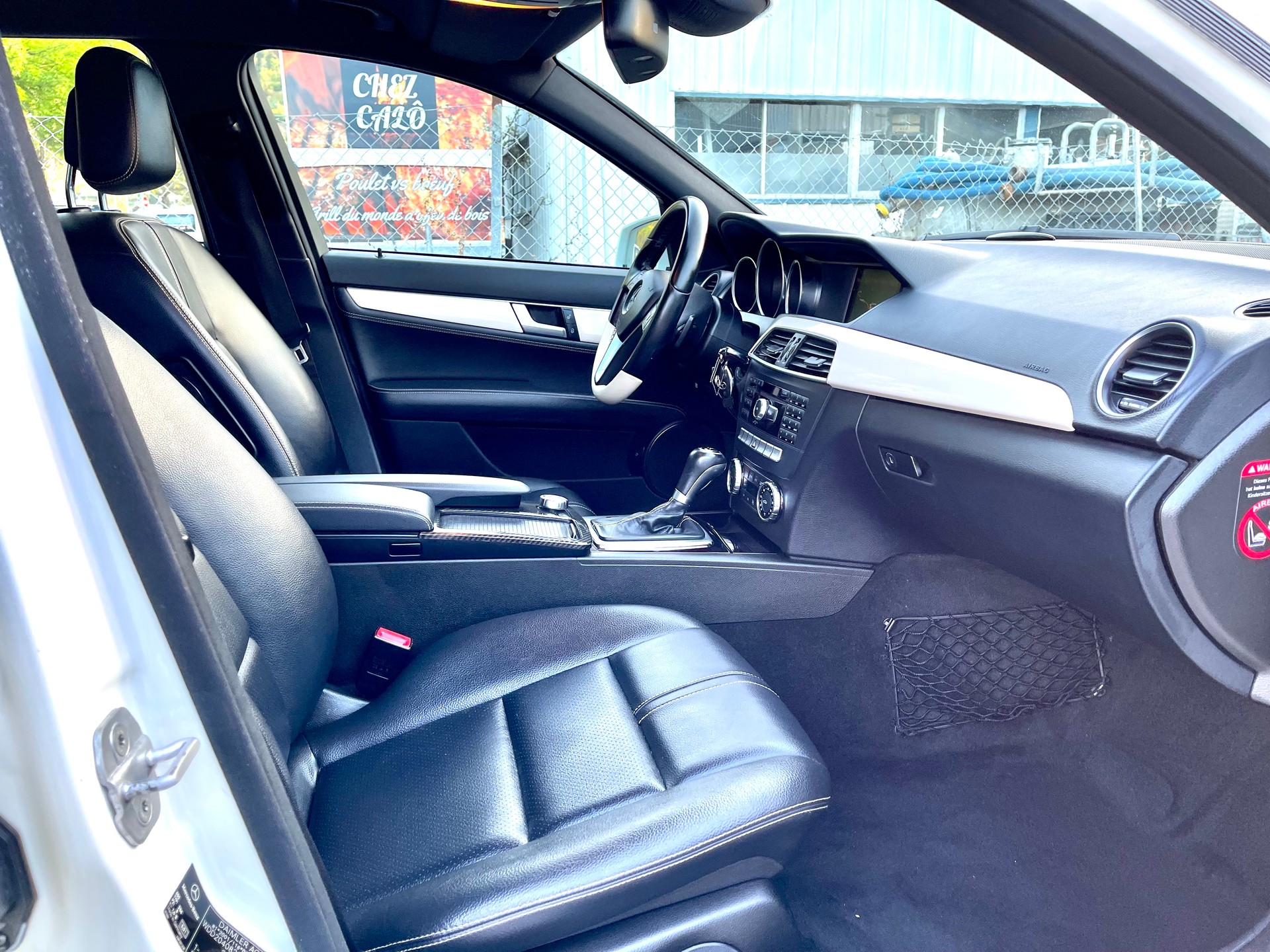 MERCEDES-BENZ C 250 CDI Elégance 4Matic 7G-Tronic-image-14