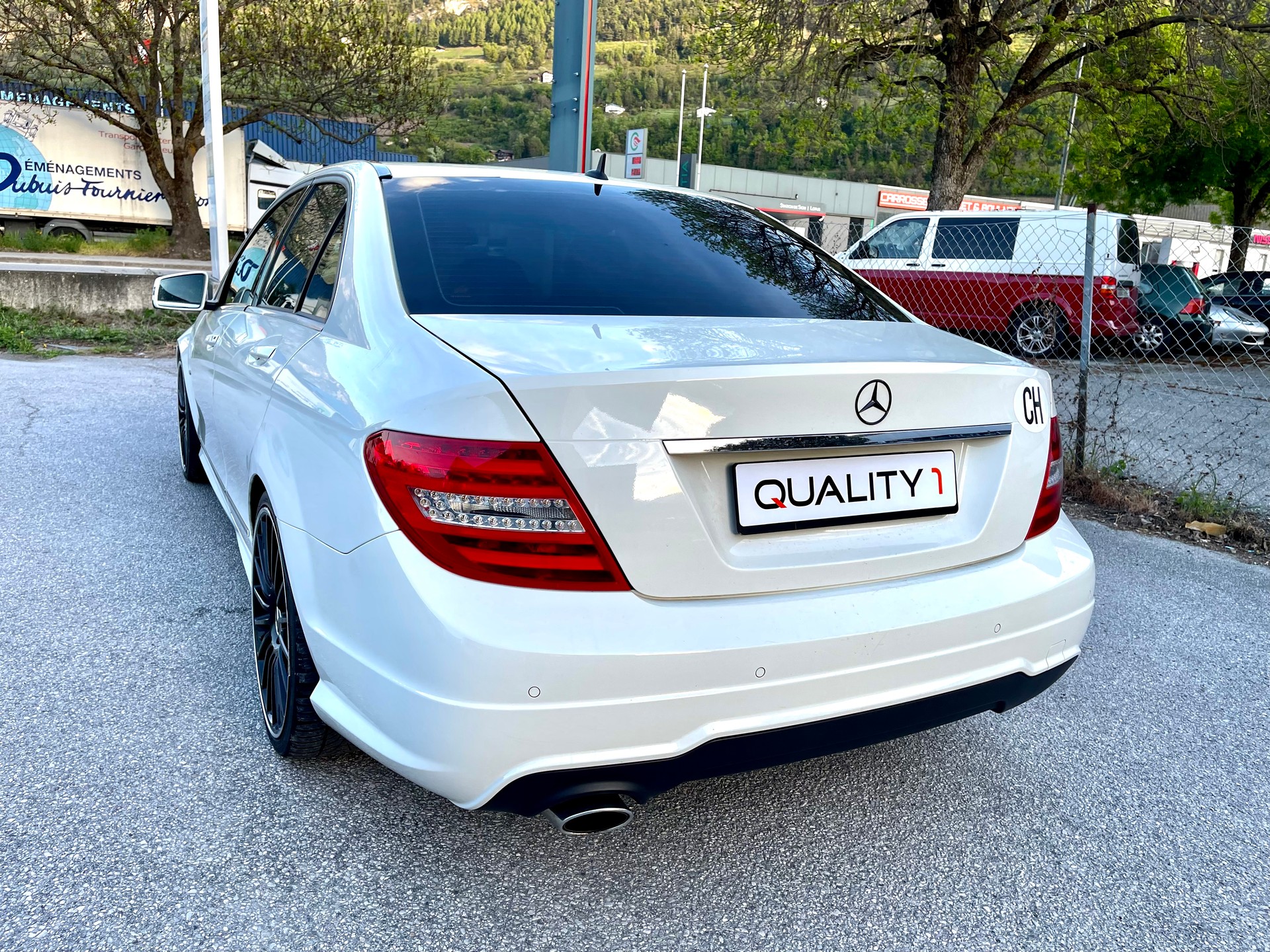 MERCEDES-BENZ C 250 CDI Elégance 4Matic 7G-Tronic-image-21