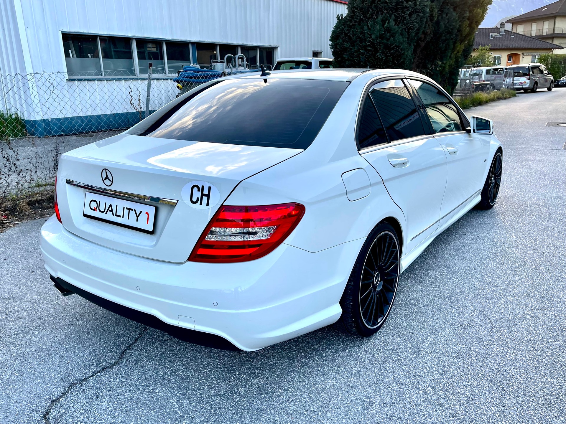 MERCEDES-BENZ C 250 CDI Elégance 4Matic 7G-Tronic-image-16