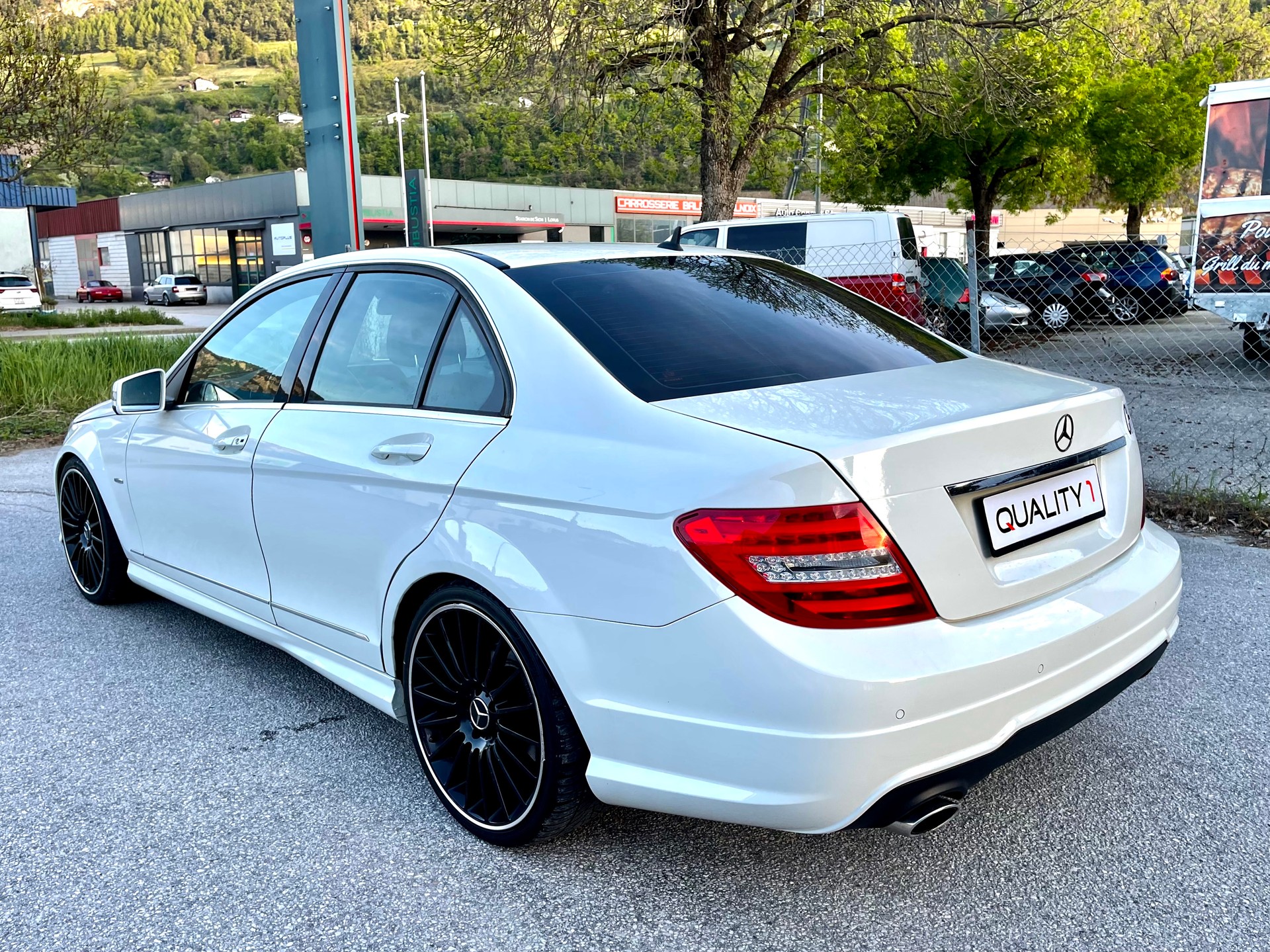 MERCEDES-BENZ C 250 CDI Elégance 4Matic 7G-Tronic-image-2