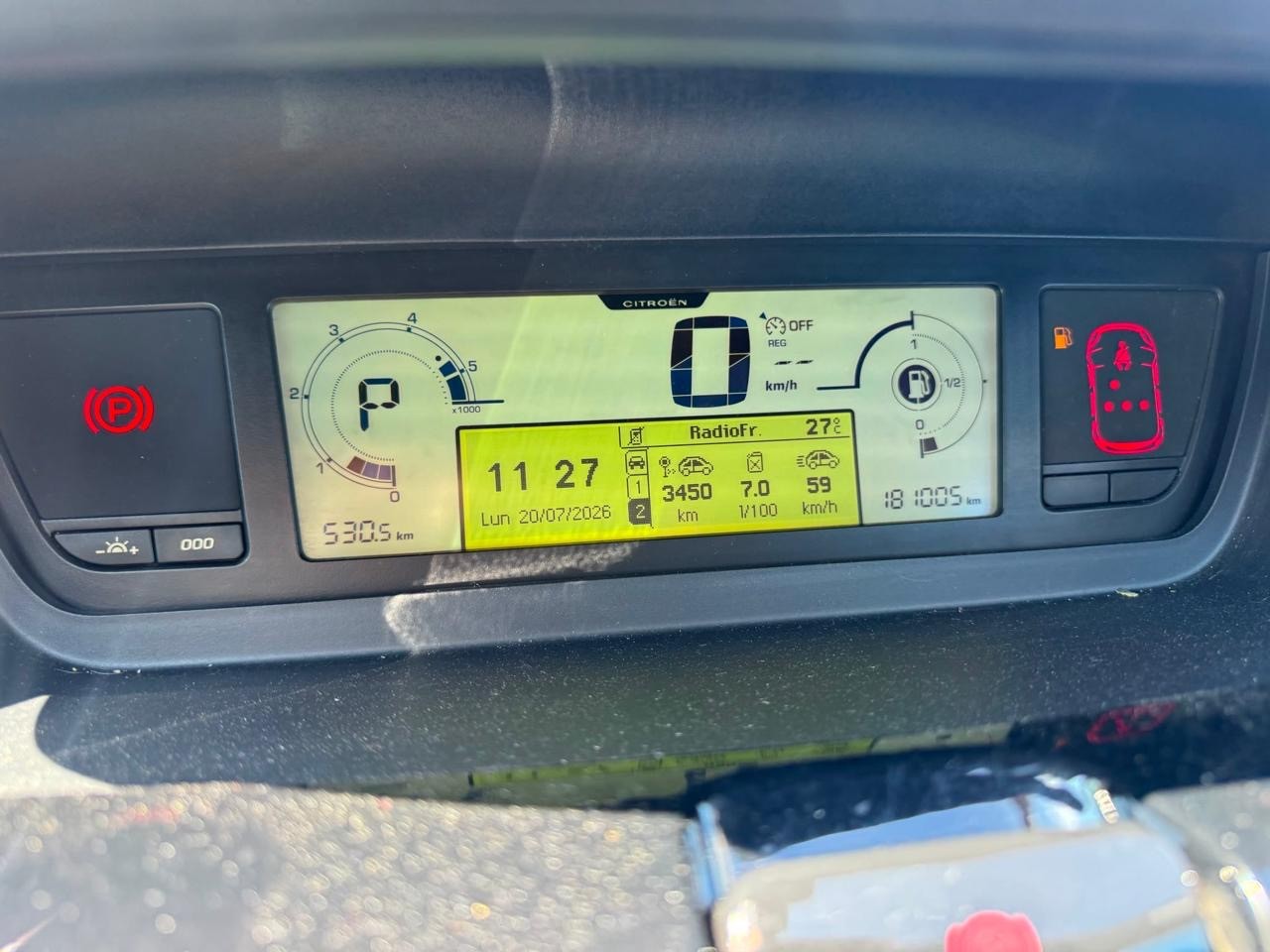 CITROEN C4 Picasso 2.0 HDI Exclusive Automatic-image-9