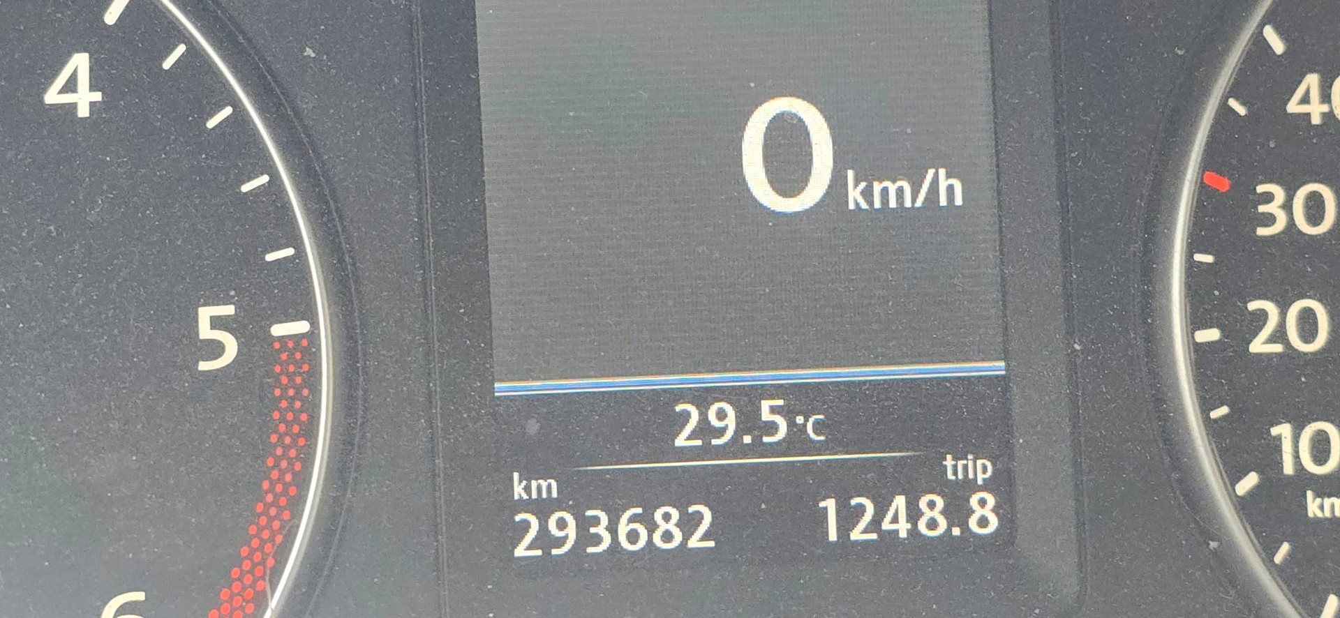 VW Touran 1.6 TDI Trendline-image-15