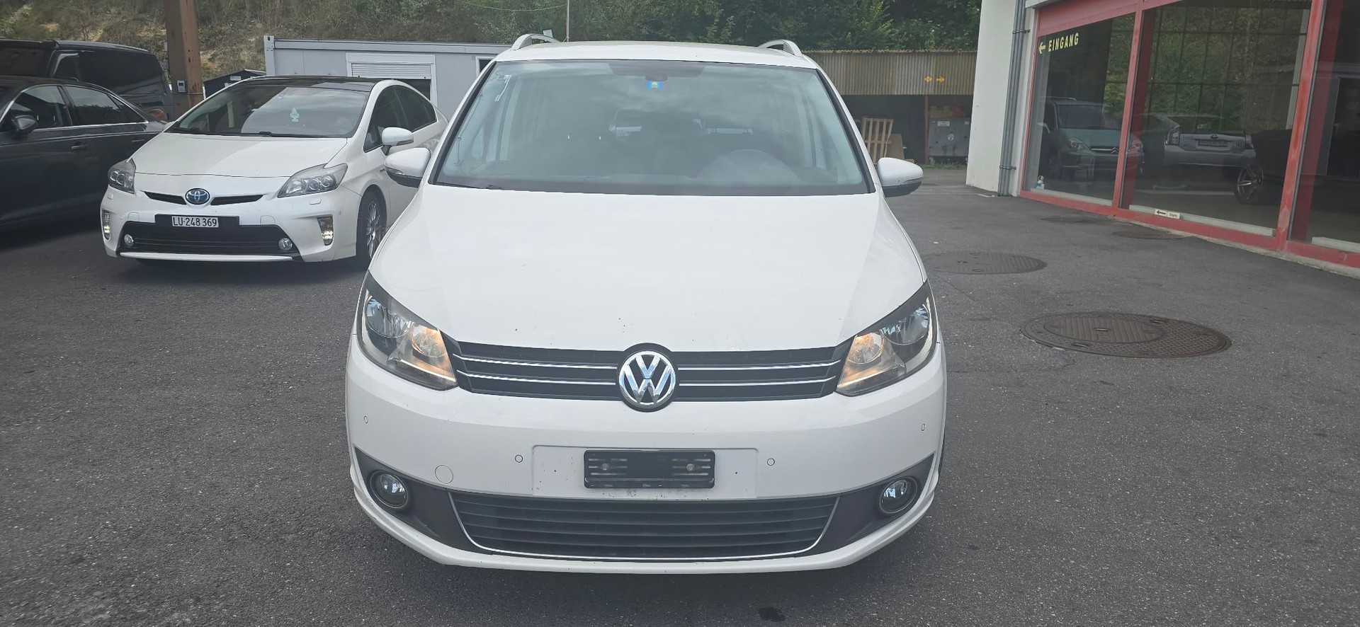 VW Touran 1.6 TDI Trendline-image-0