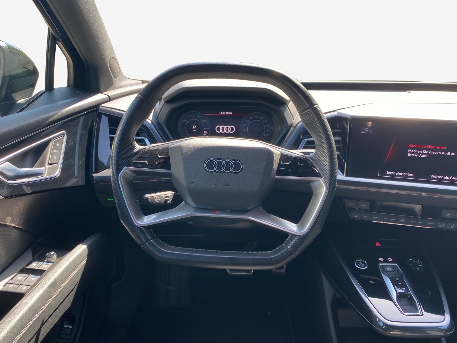 AUDI Q4 Sportback e-tron 50 quattro-image-9