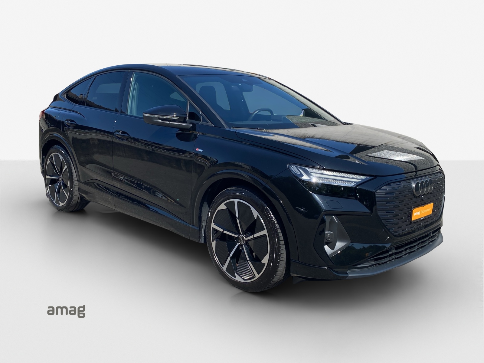 AUDI Q4 Sportback e-tron 50 quattro-image-5