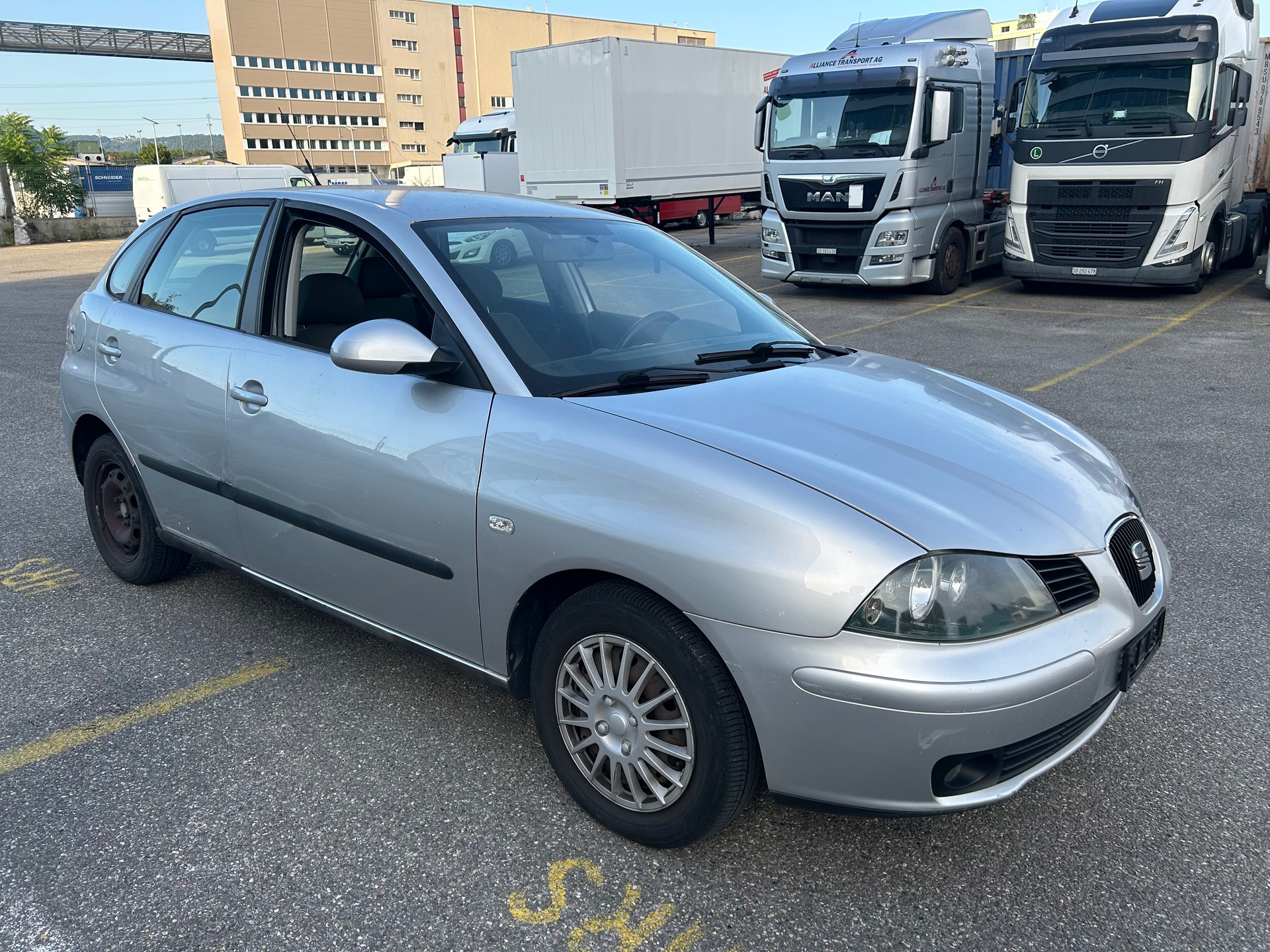 SEAT Ibiza 1.4 16V Signo-image-5
