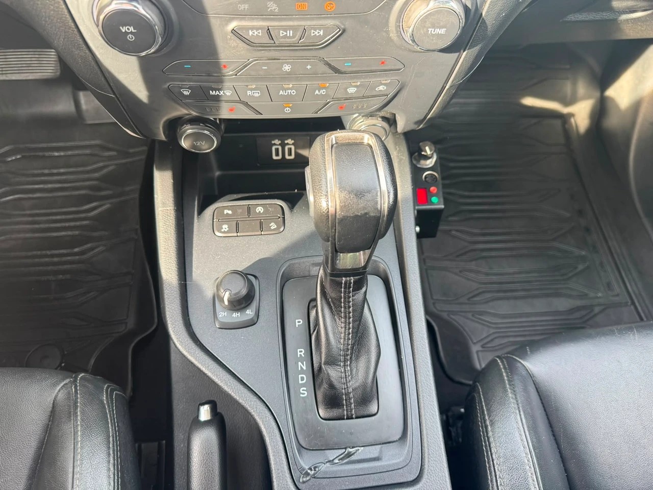 FORD Ranger Limited 2.0 Eco Blue 4x4 Automat mit 3`500 KG Anhängelast-image-13