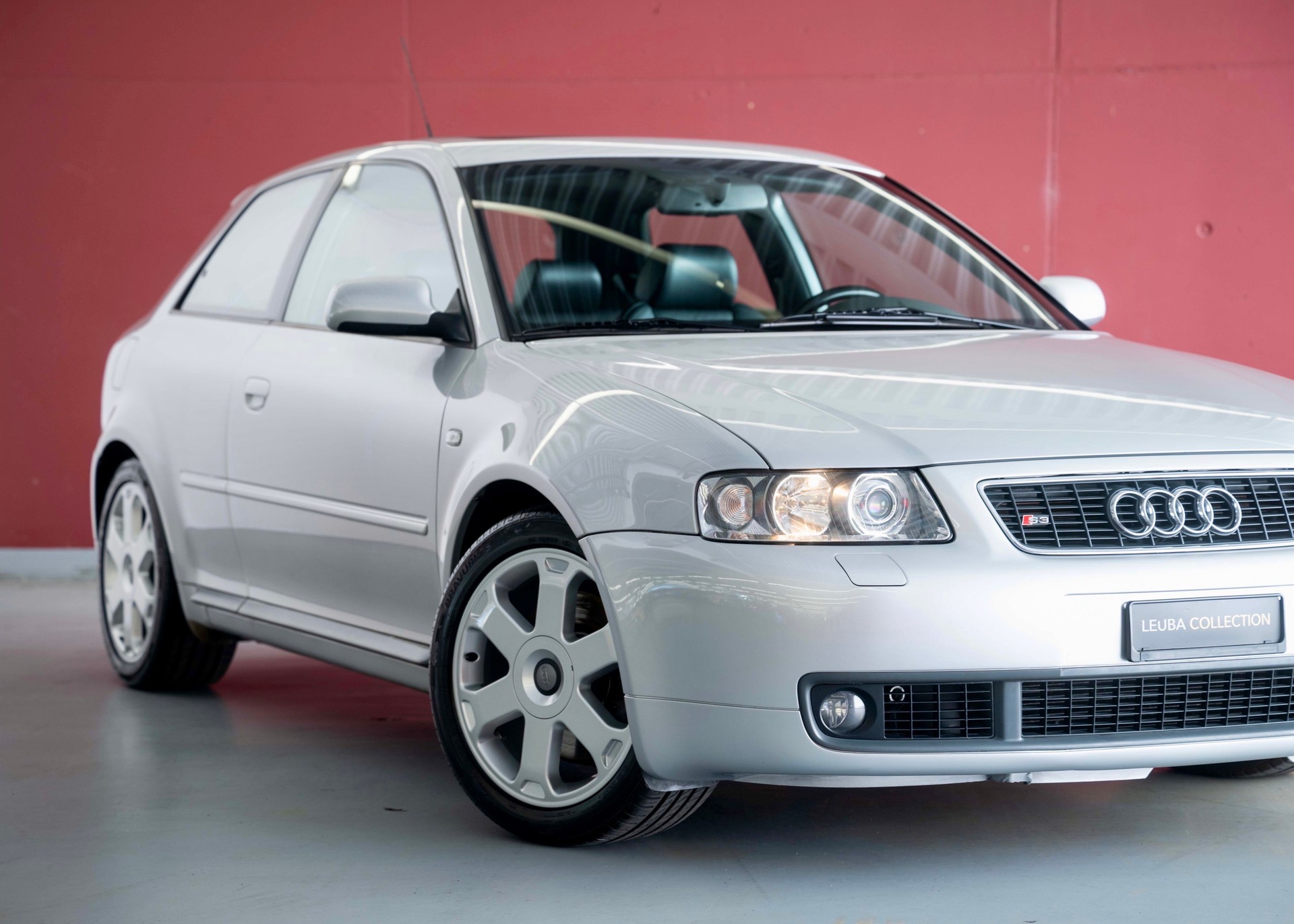 AUDI S3 quattro (2 owners, 100% original)-image-9
