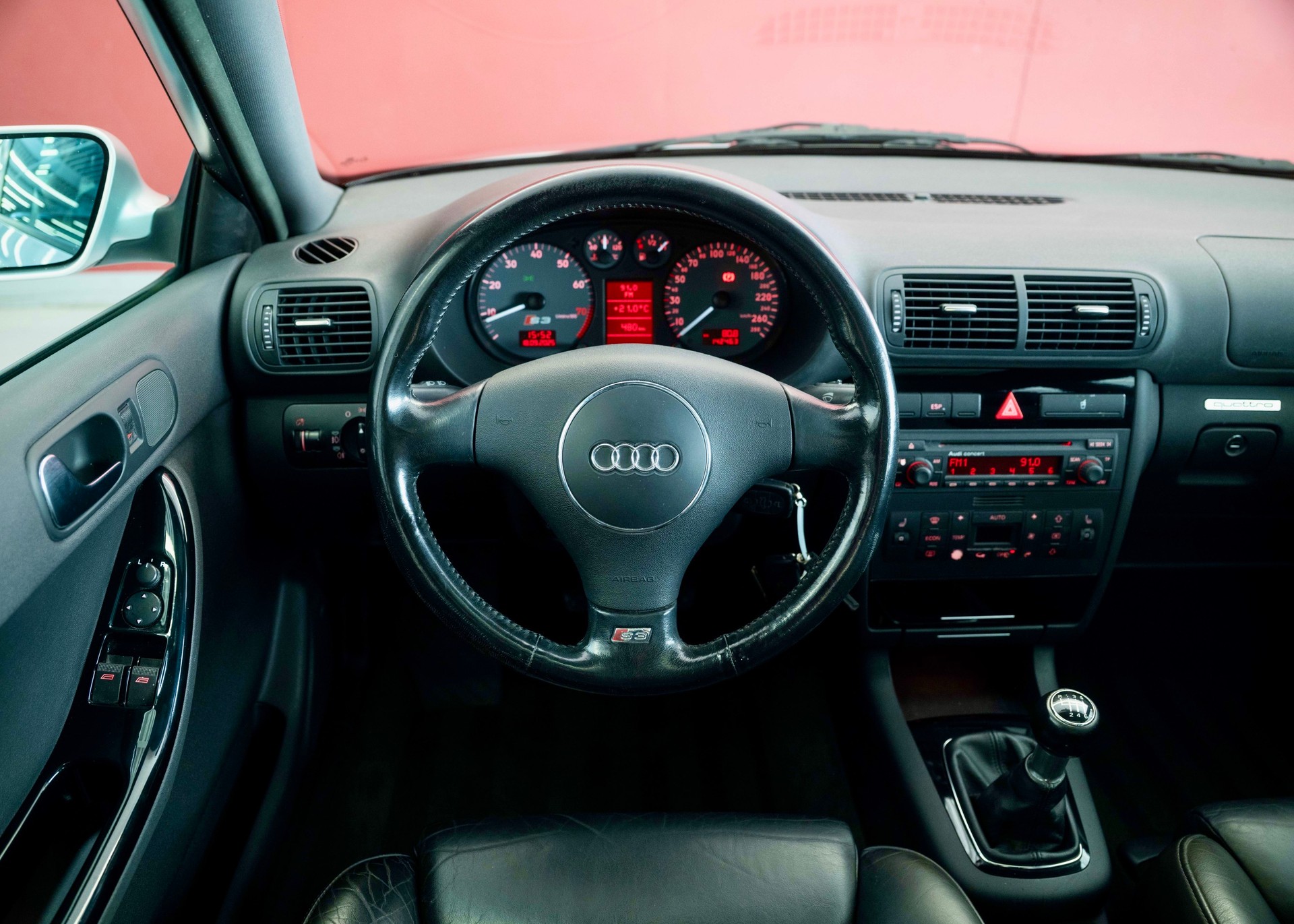 AUDI S3 quattro (2 owners, 100% original)-image-15