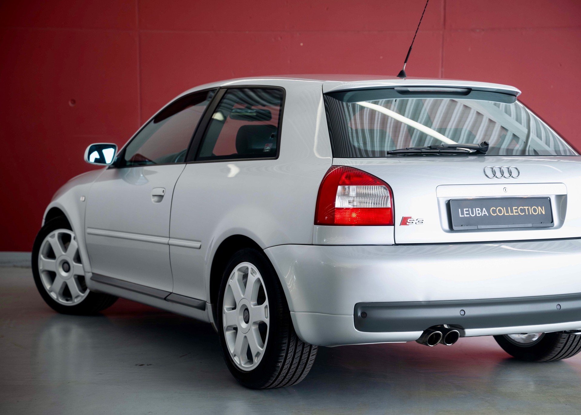 AUDI S3 quattro (2 owners, 100% original)-image-10