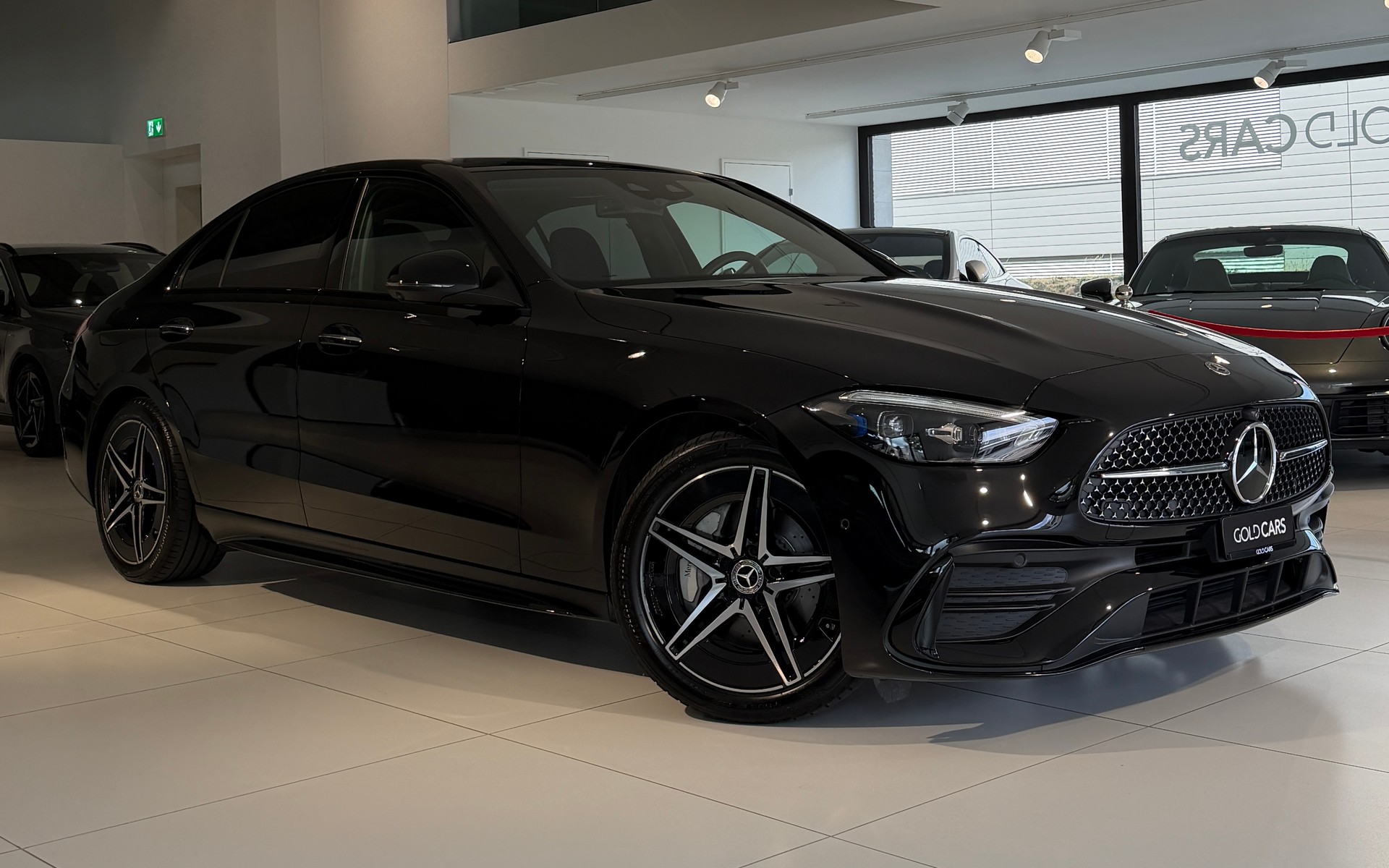 MERCEDES-BENZ C 200 4Matic AMG Line-image-1