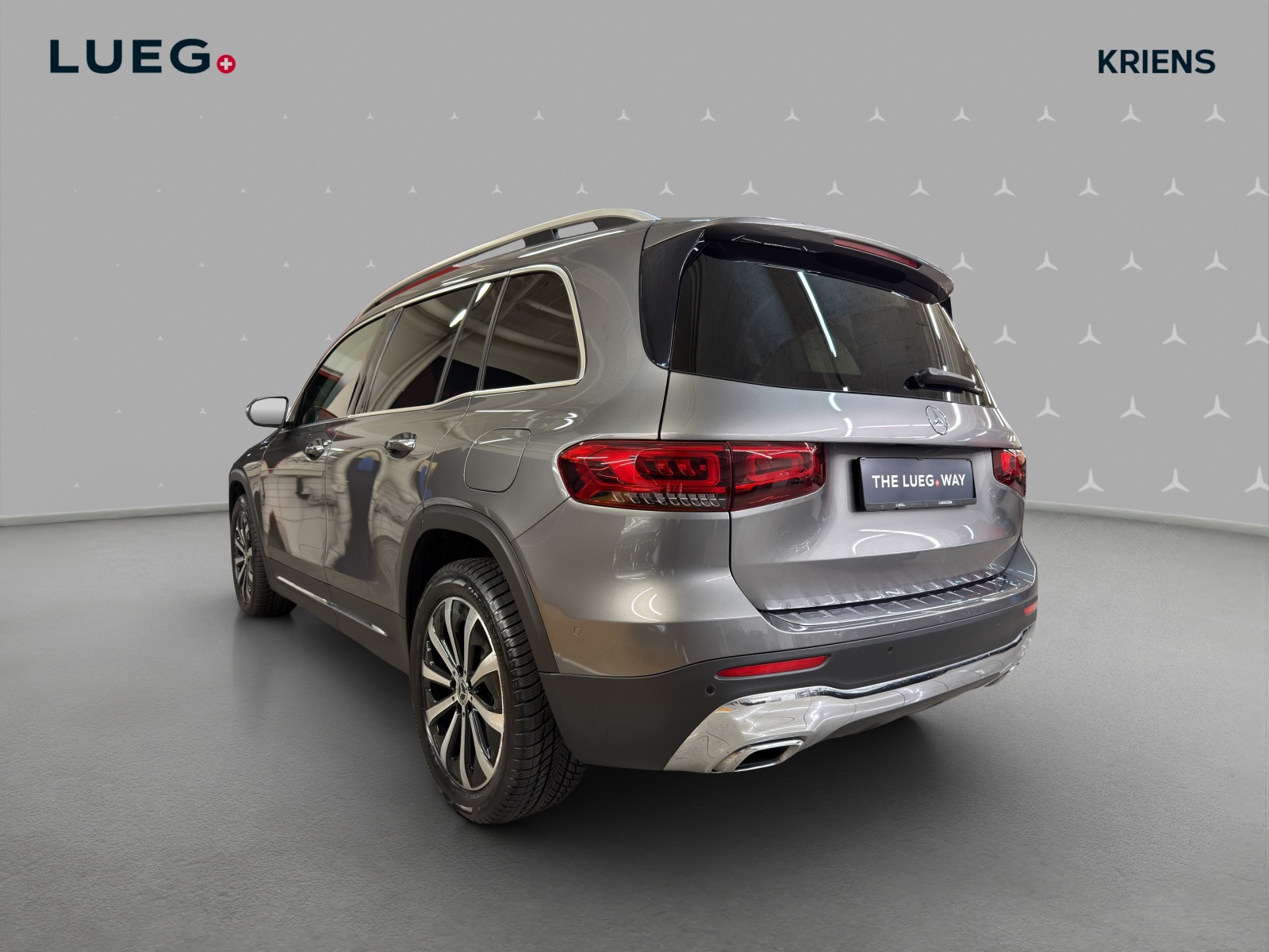 MERCEDES-BENZ GLB 250 4M - Progressive / DISTRONIC / 360 Grad Kamera / Head-Up Display-image-2