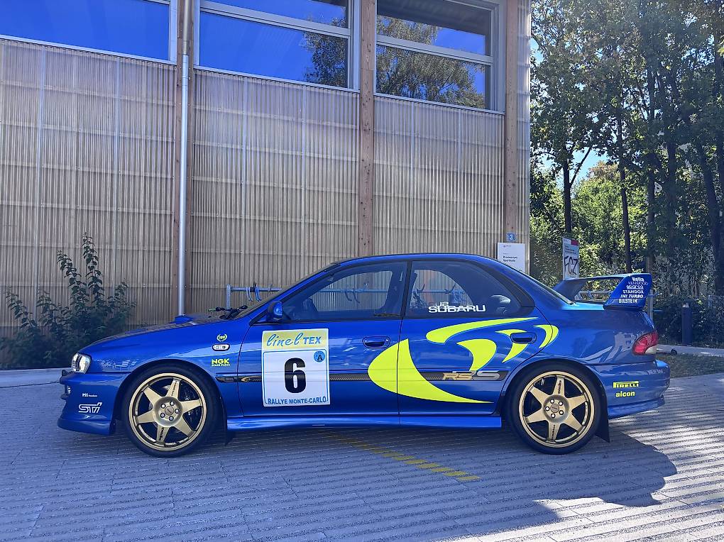 SUBARU IMPREZA-image-1
