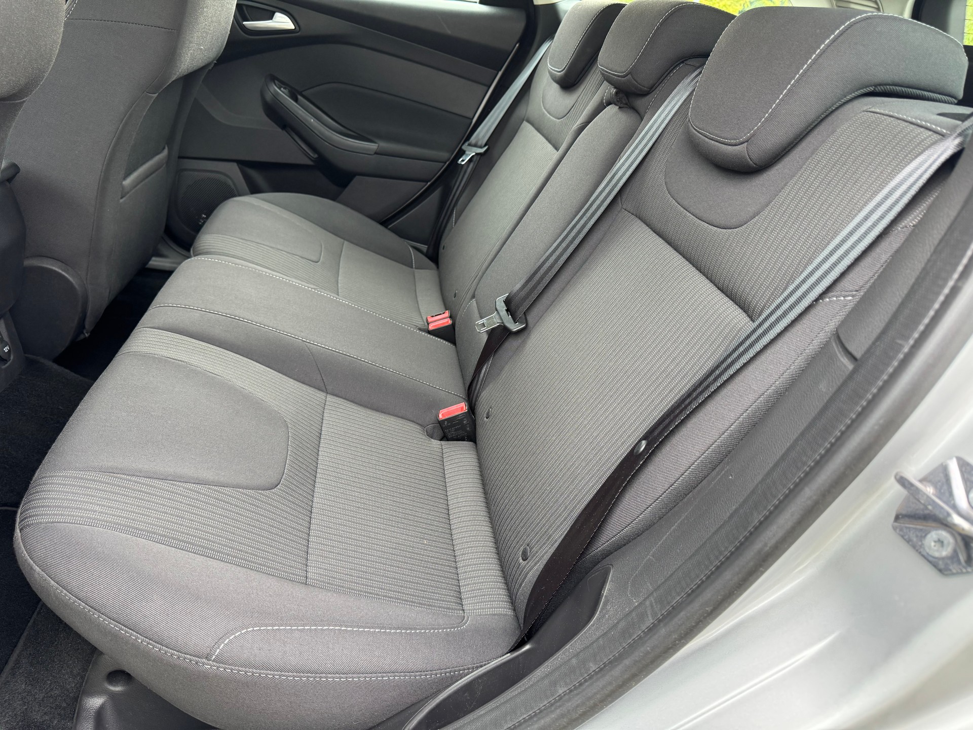 FORD Focus 1.0 SCTi Titanium-image-11