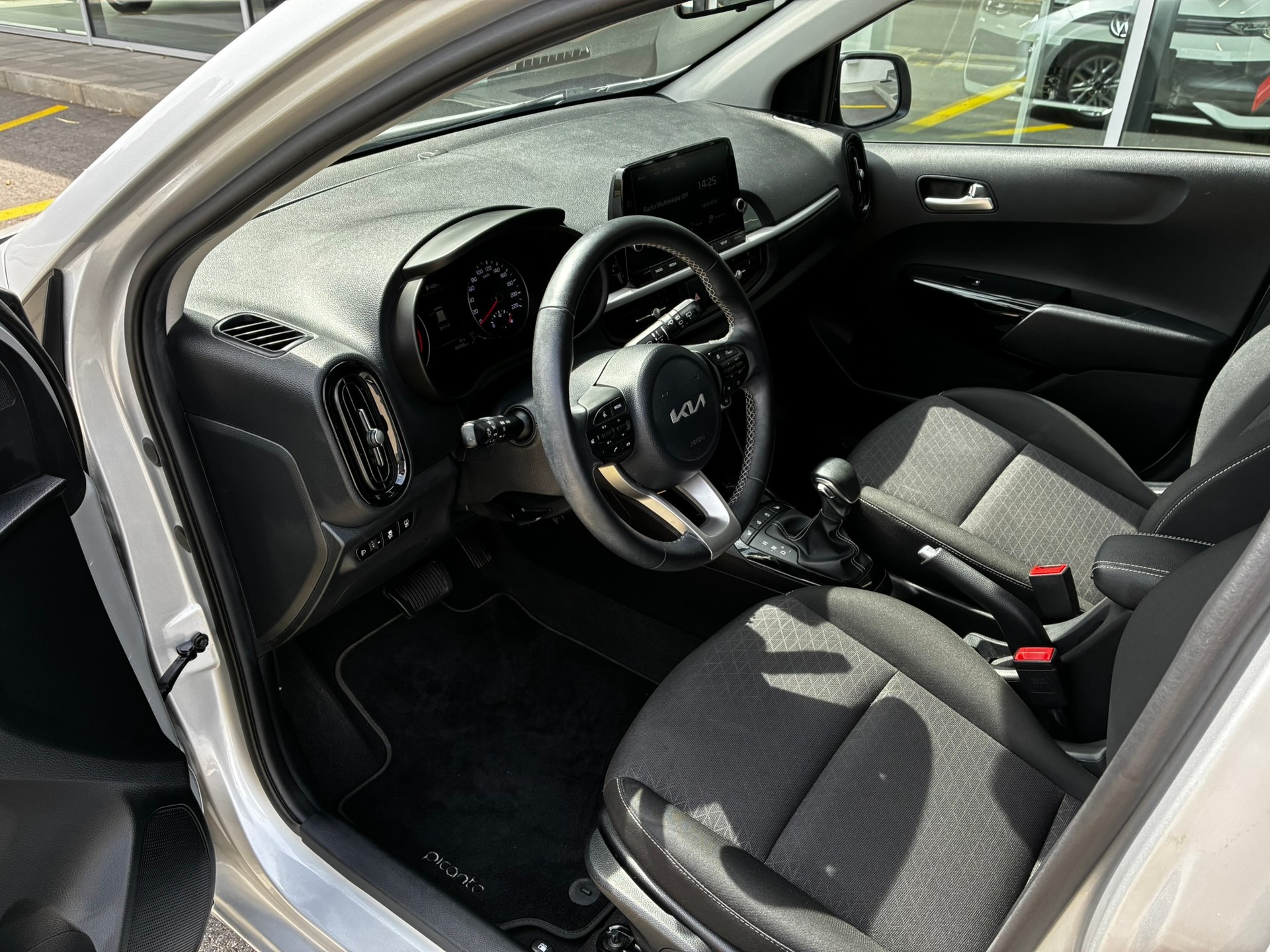KIA Picanto 1.0 CVVT First Edition AMT-image-7