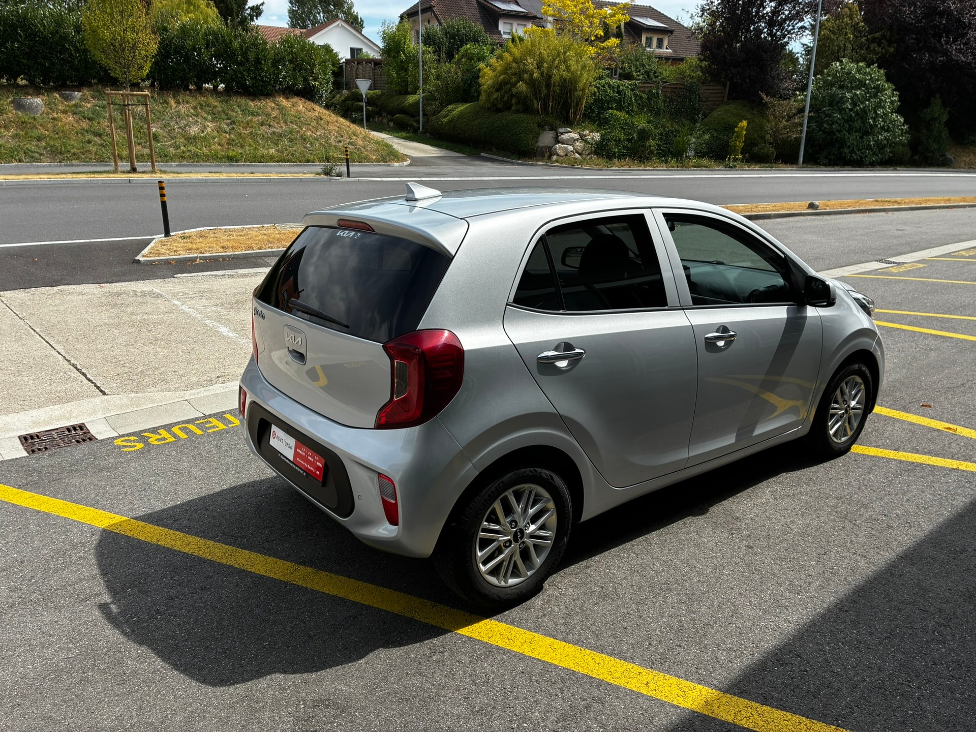 KIA Picanto 1.0 CVVT First Edition AMT-image-1