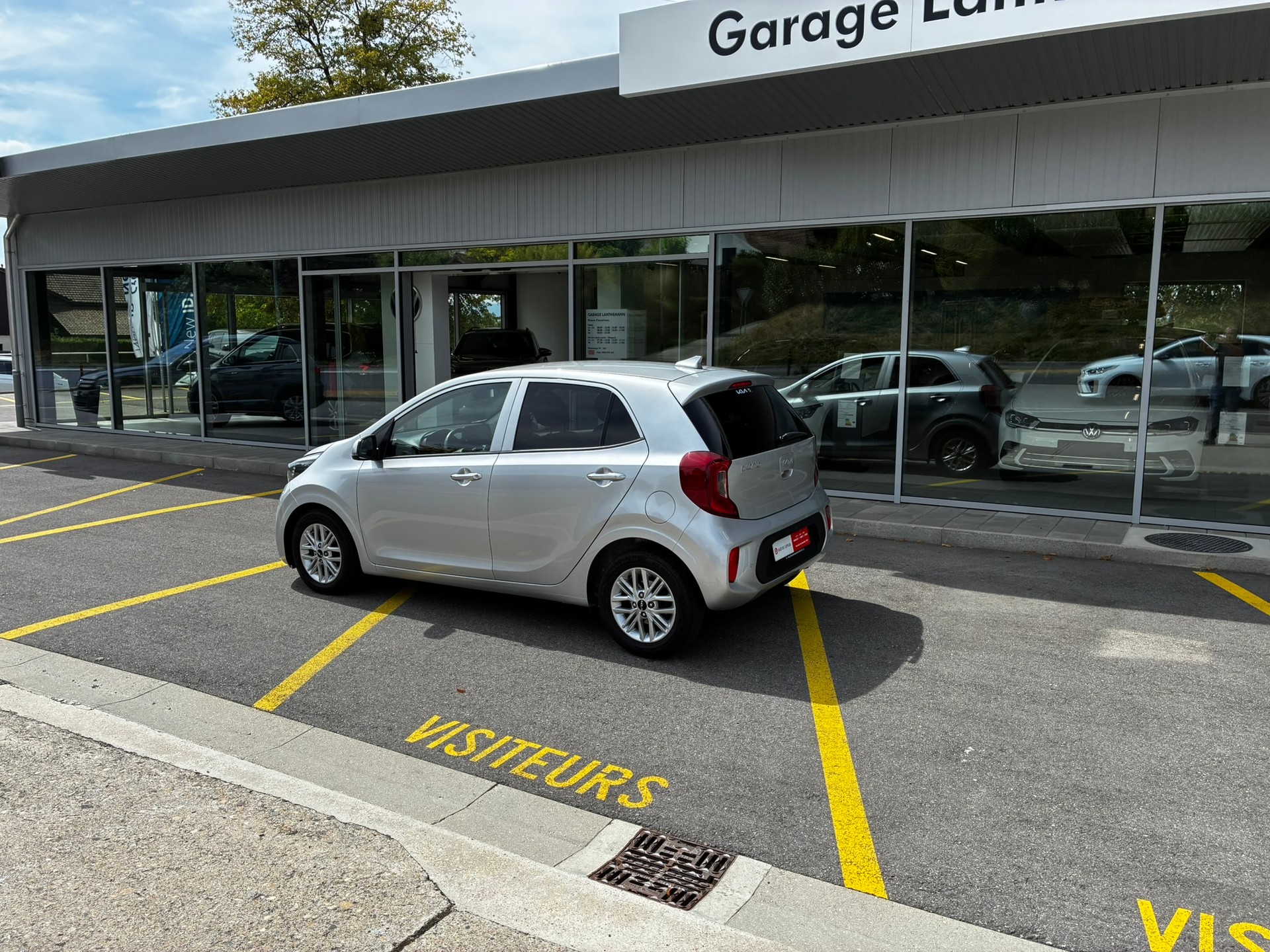 KIA Picanto 1.0 CVVT First Edition AMT-image-2