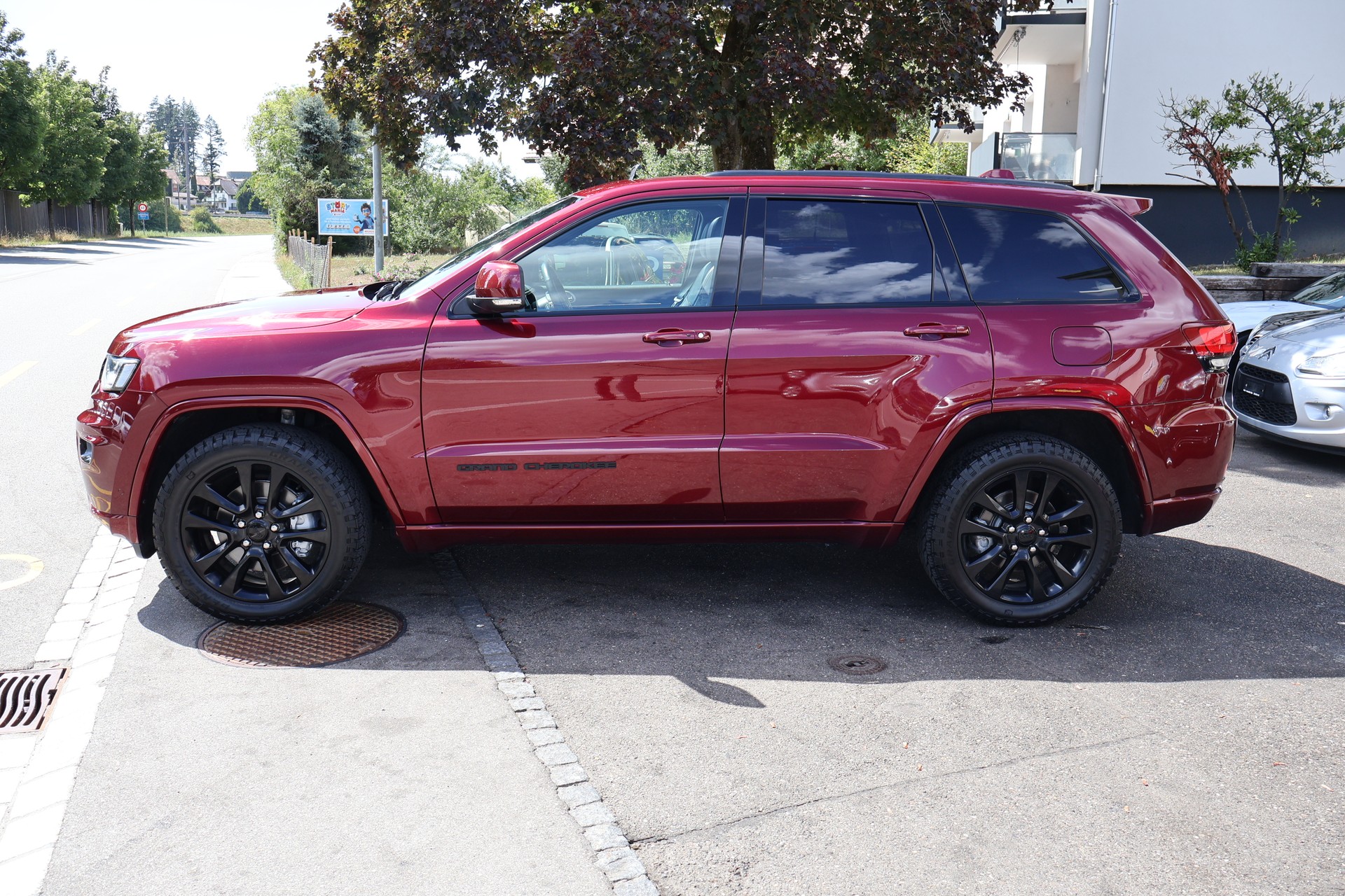 JEEP Grand Cherokee 3.0 CRD Night Eagle Automatic-image-5