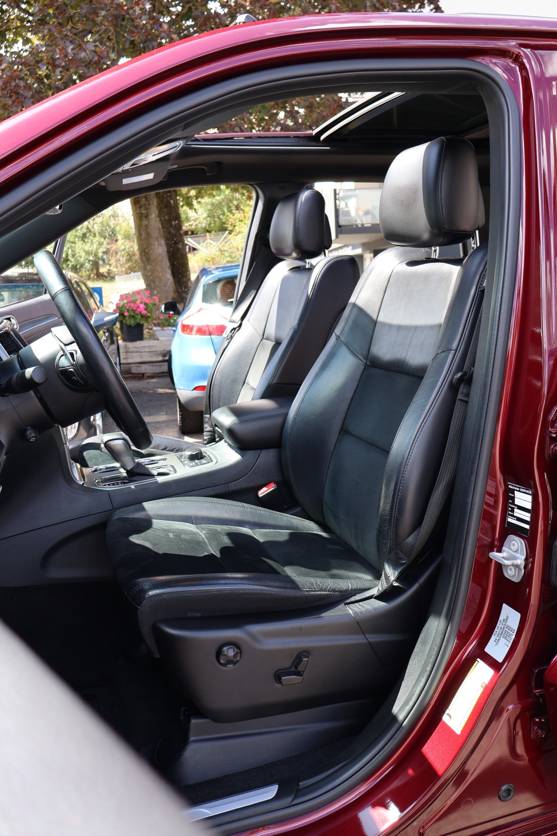 JEEP Grand Cherokee 3.0 CRD Night Eagle Automatic-image-10