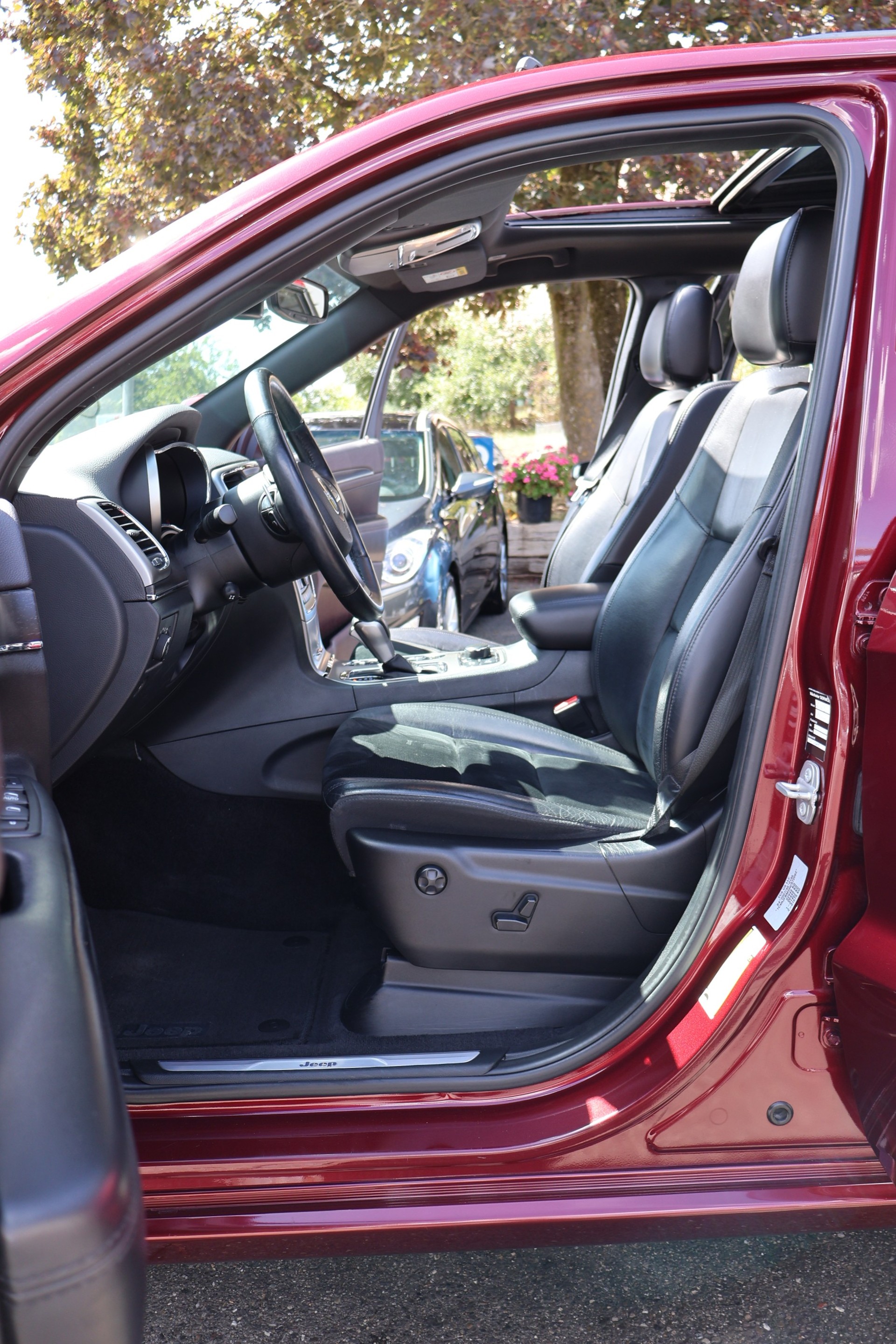 JEEP Grand Cherokee 3.0 CRD Night Eagle Automatic-image-9