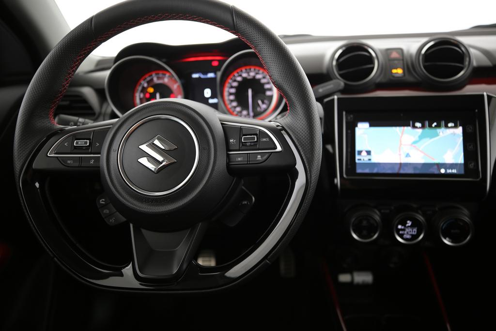 SUZUKI Swift 1.4 T Sport Compact Top Hybrid-image-4