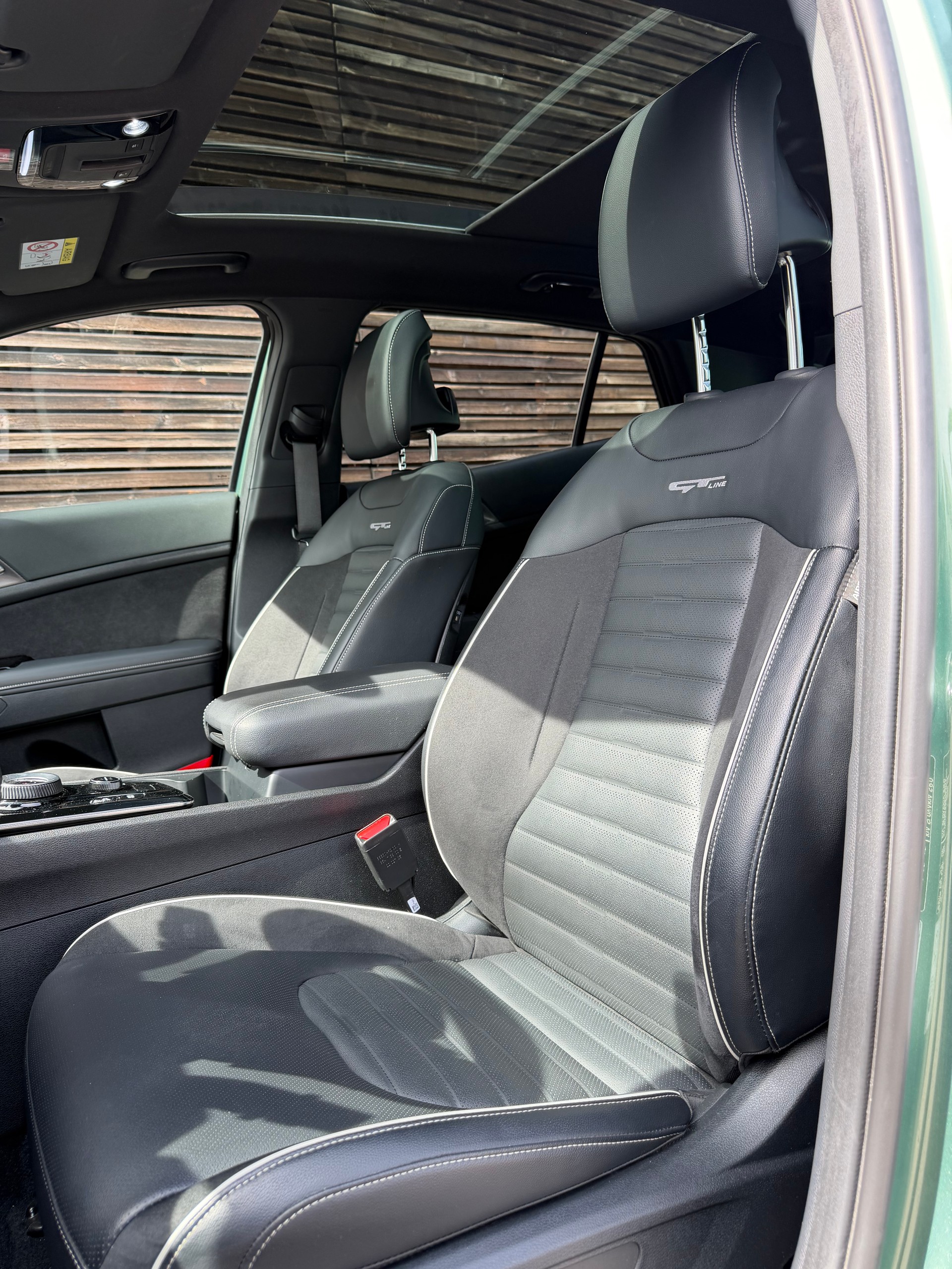 KIA Sportage 1.6T-GDi HEV Style 4x4 A-image-14