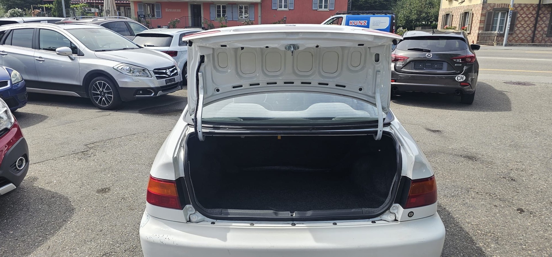 HONDA Civic 1.6i ESi-image-8