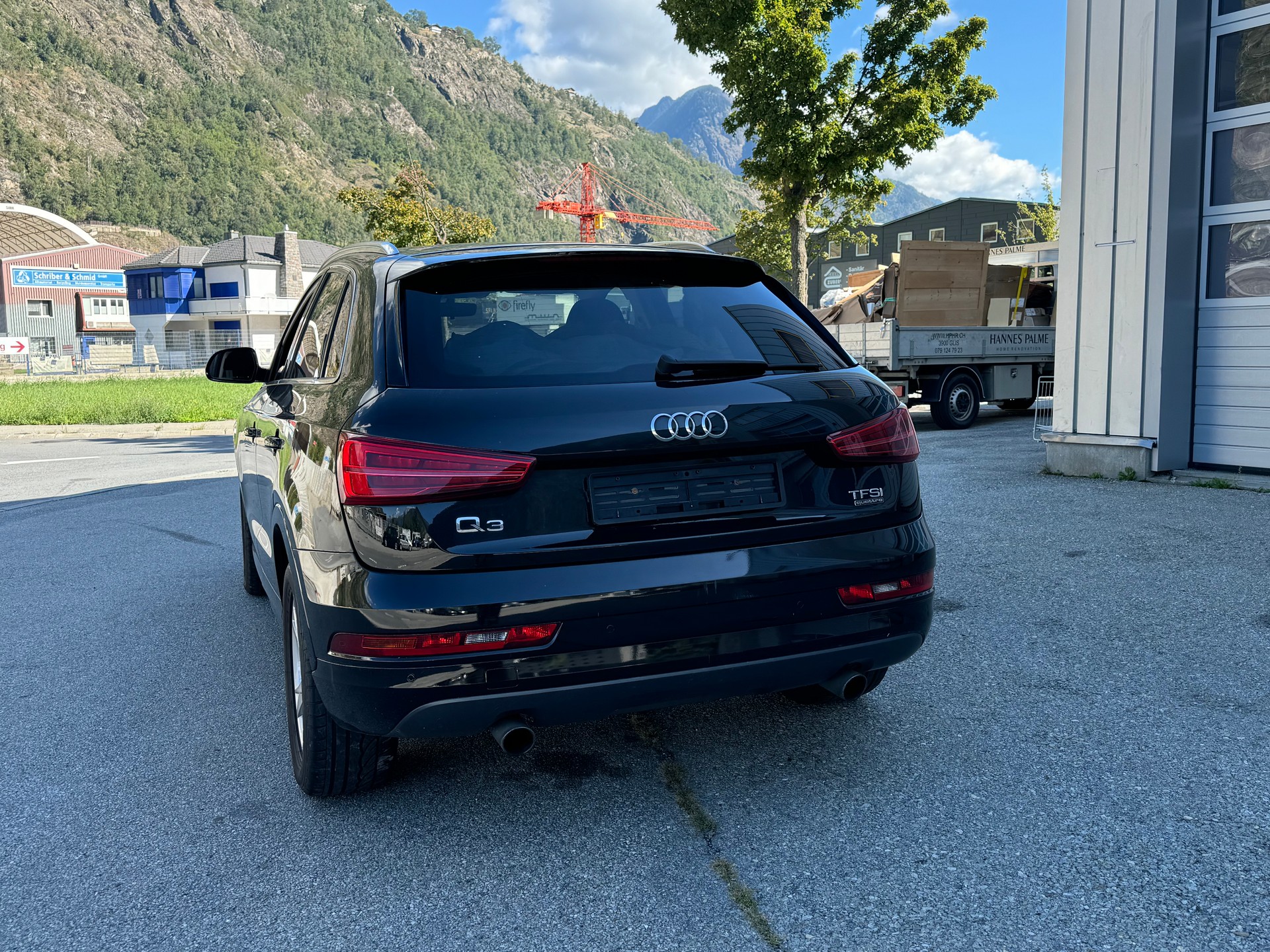 AUDI Q3 2.0 TFSI sport quattro S-tronic-image-8