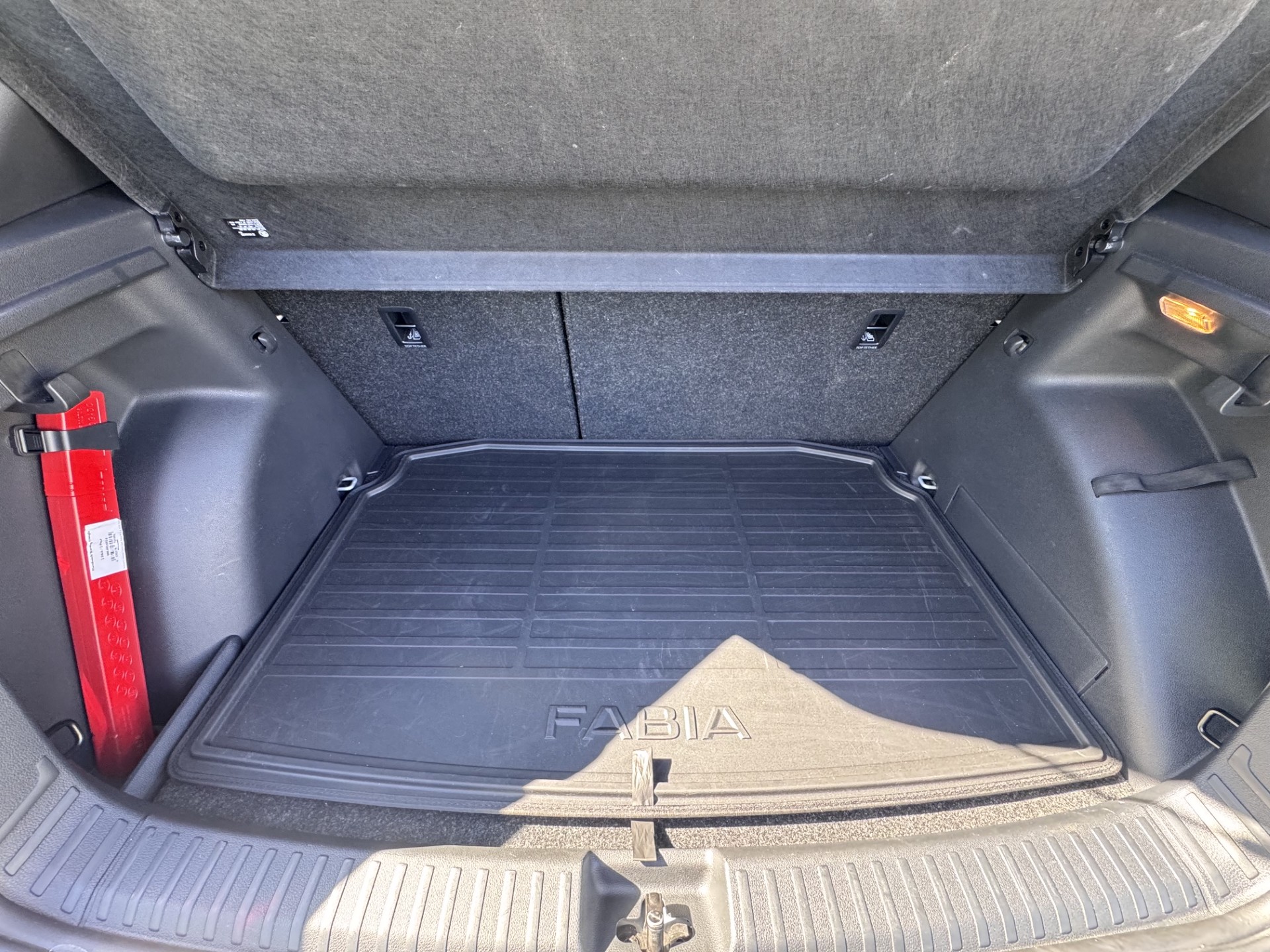 SKODA Fabia 1.5 TSI Style DSG-image-9