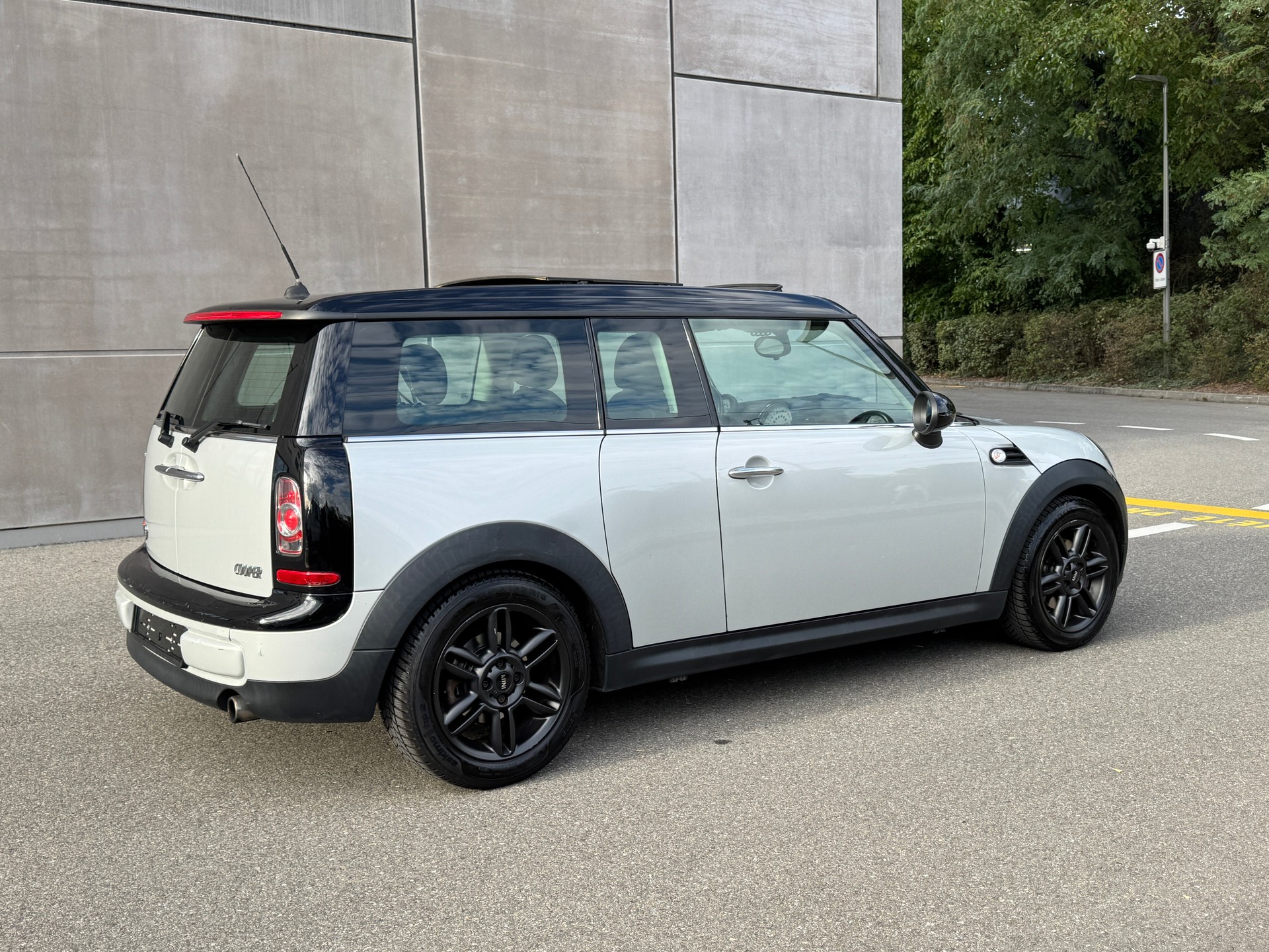 MINI Clubman Cooper Steptronic-image-5