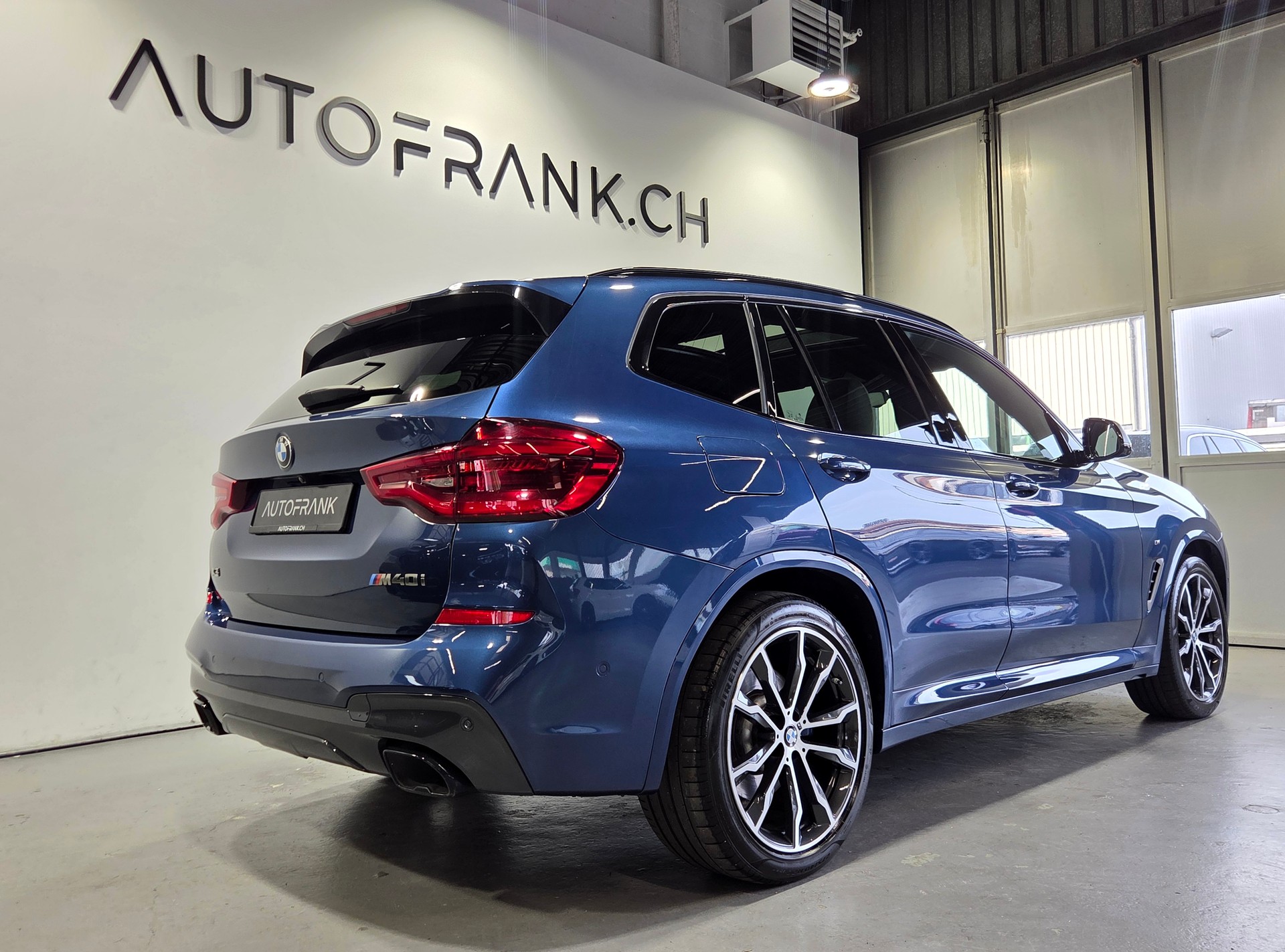 BMW X3 M40i-image-2