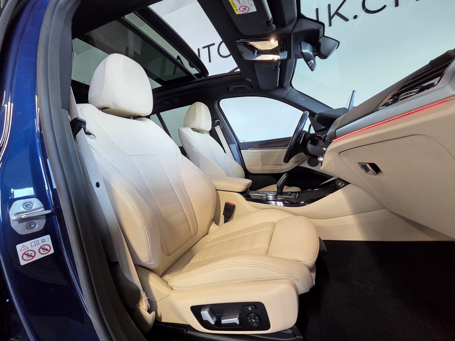BMW X3 M40i-image-4