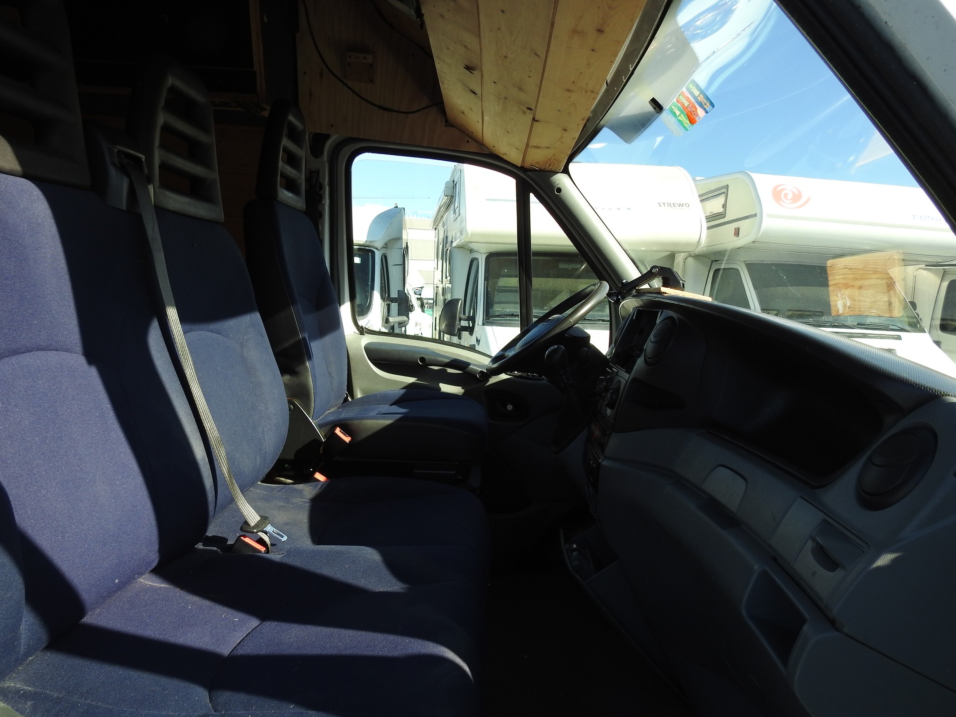 IVECO S18V Daily-image-15