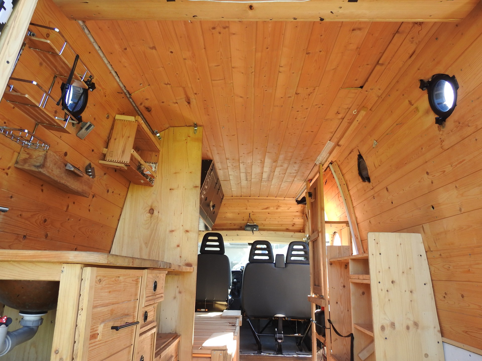 IVECO S18V Daily-image-11