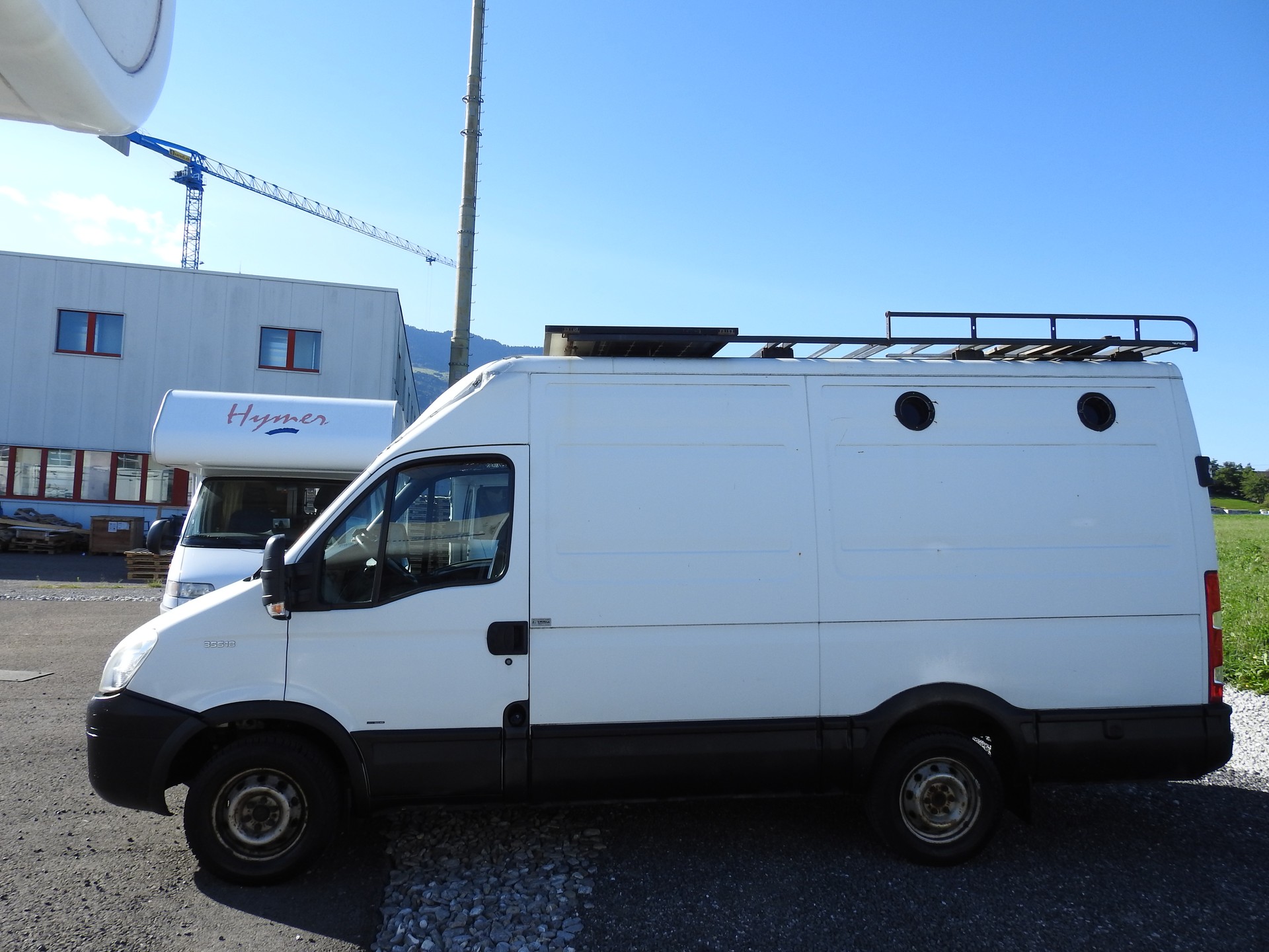 IVECO S18V Daily-showroom-element-2