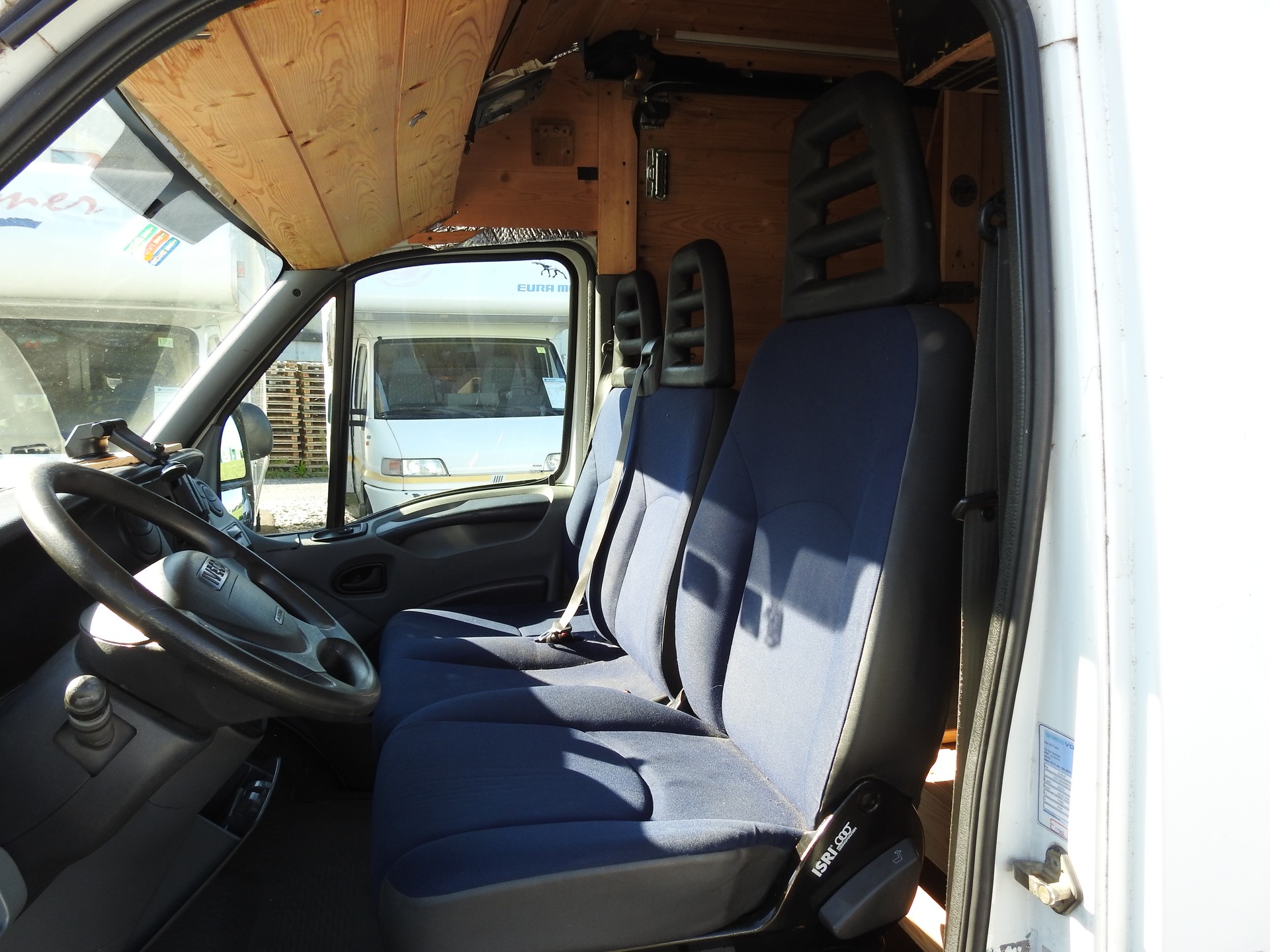 IVECO S18V Daily-image-13