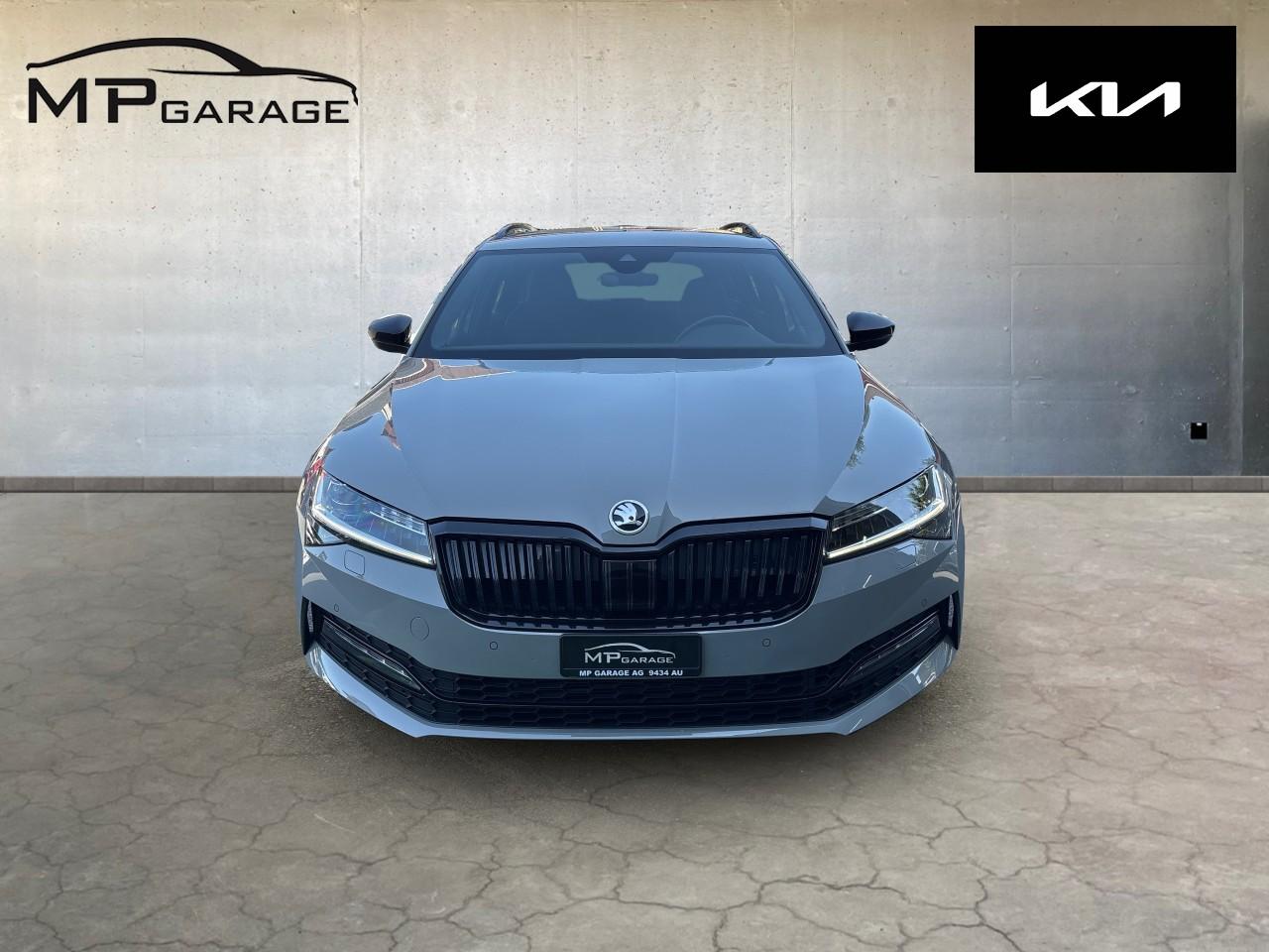 SKODA Superb Combi 2.0 TSI 280 SportLine Light 4x4 DSG-image-1
